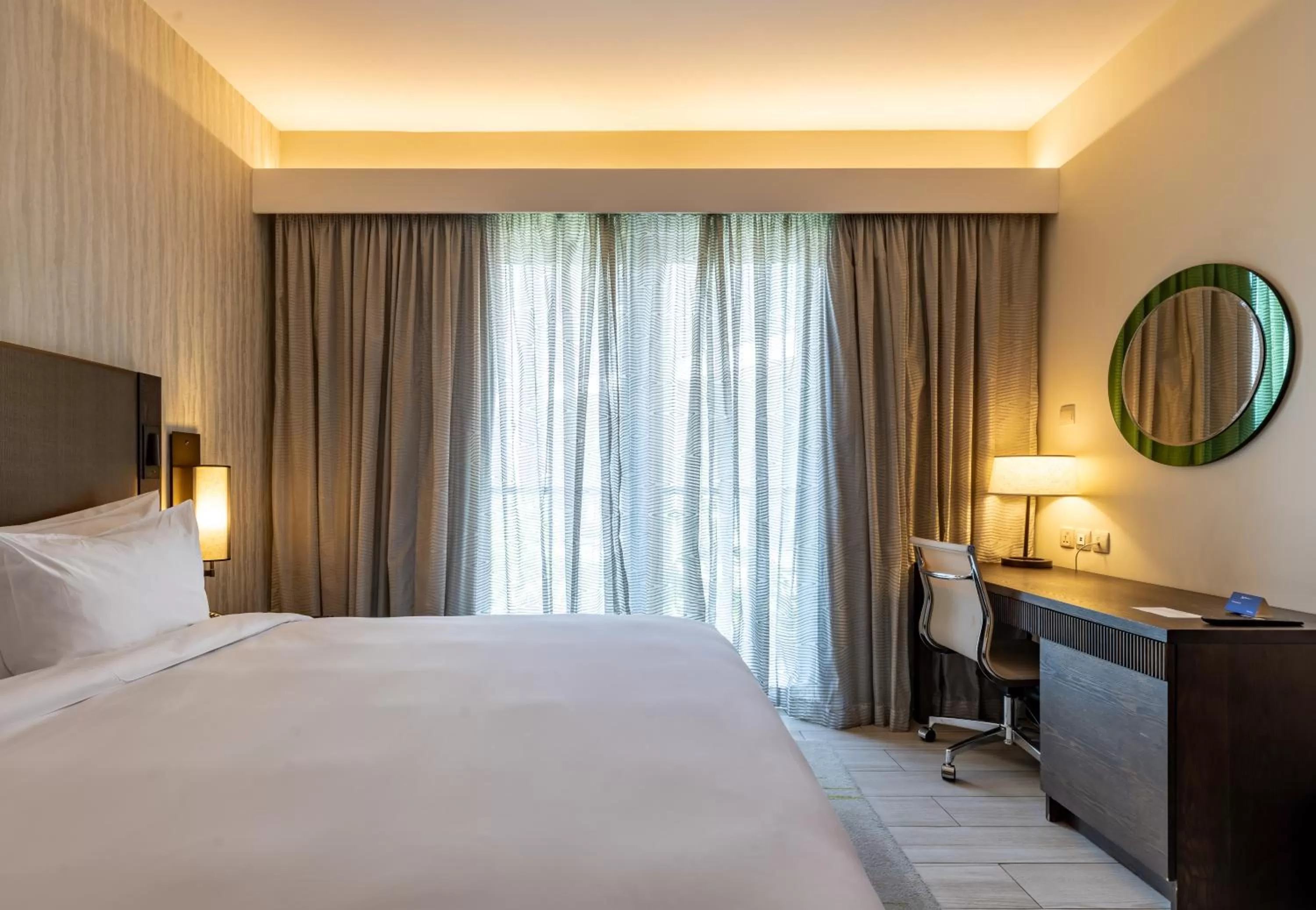 Bed in Radisson Blu Hotel & Residence Nairobi Arboretum