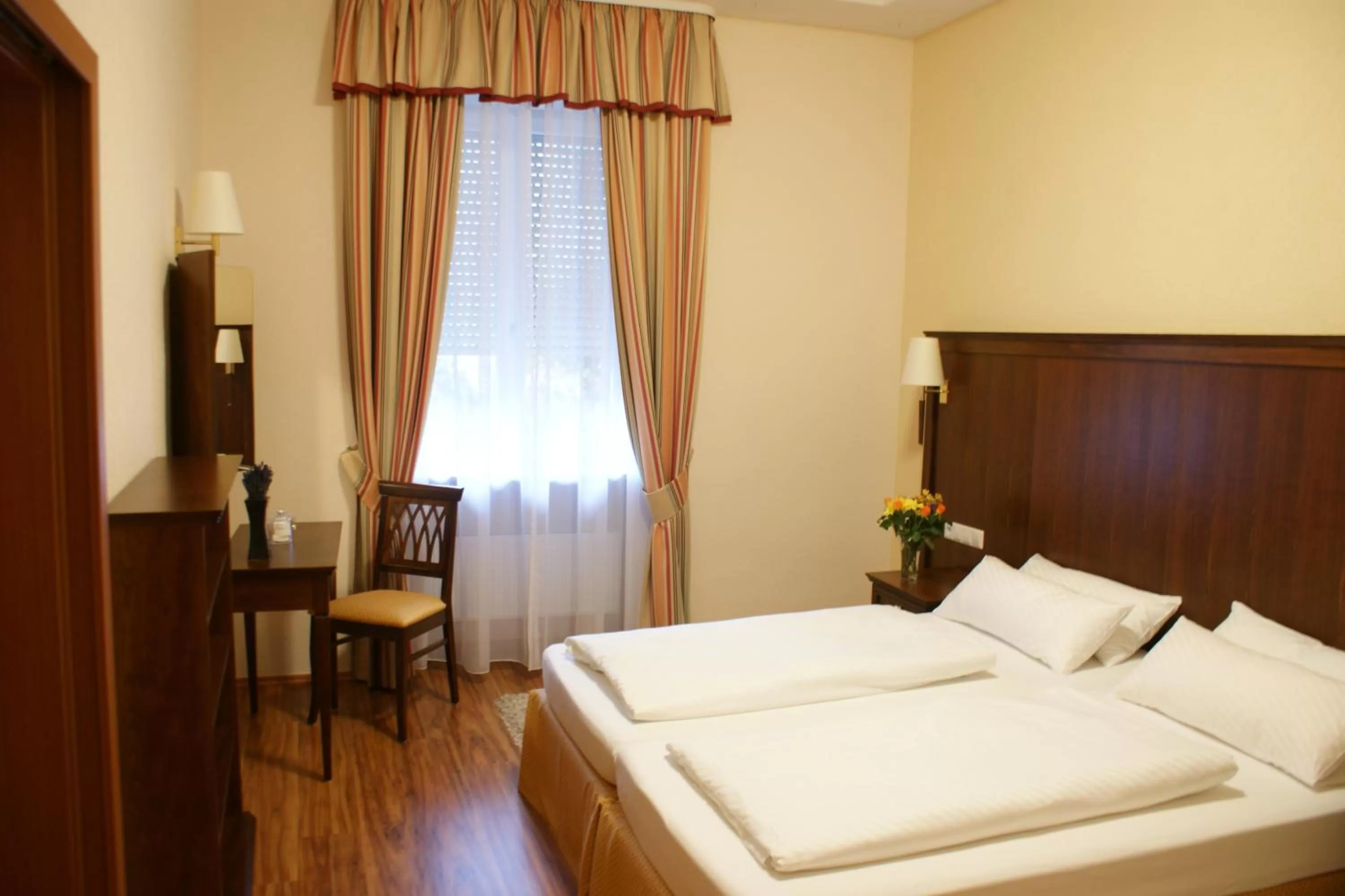 Bed in Hotel Römerhof