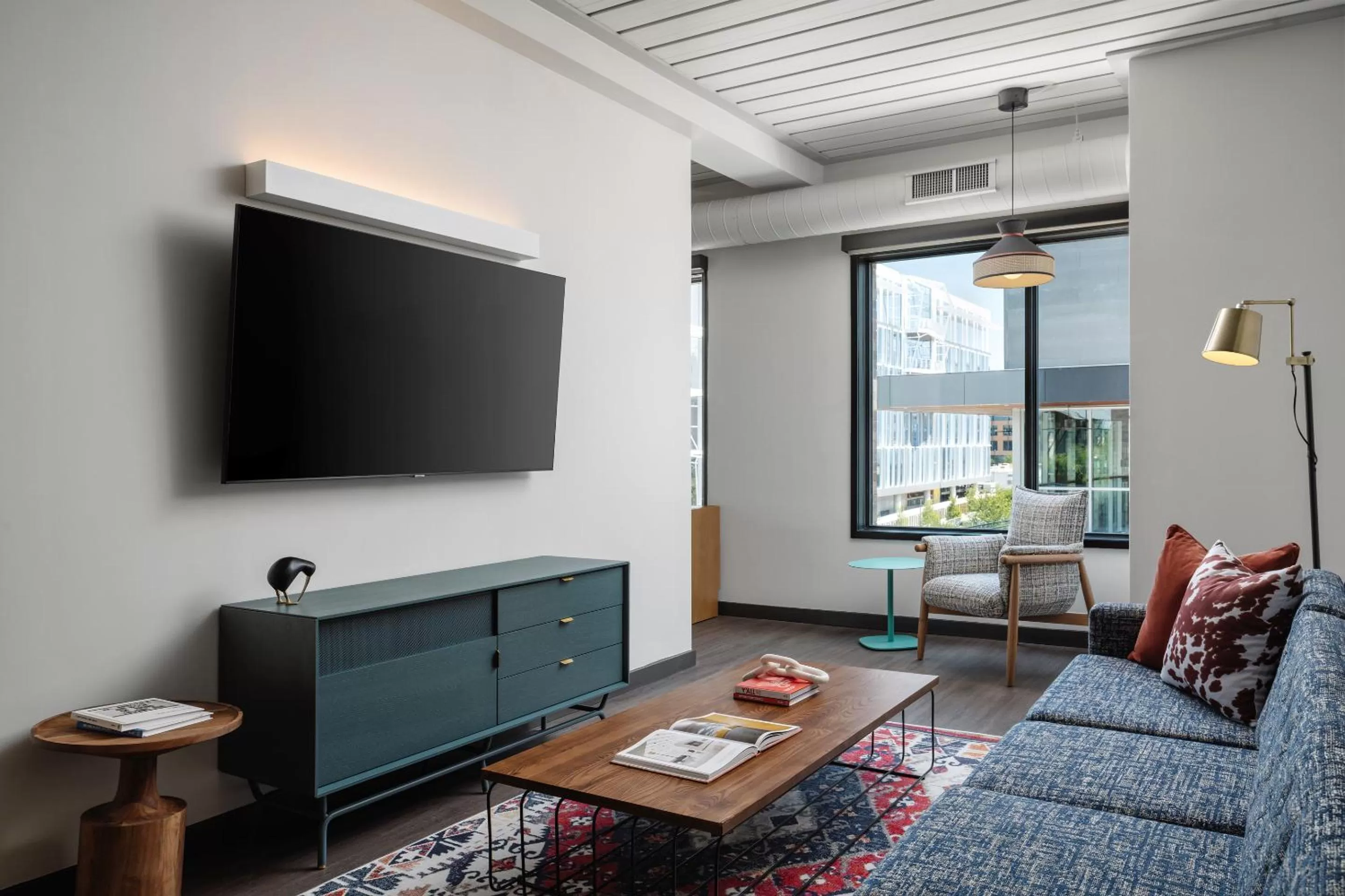 Living room in Origin Austin, a Wyndham Hotel