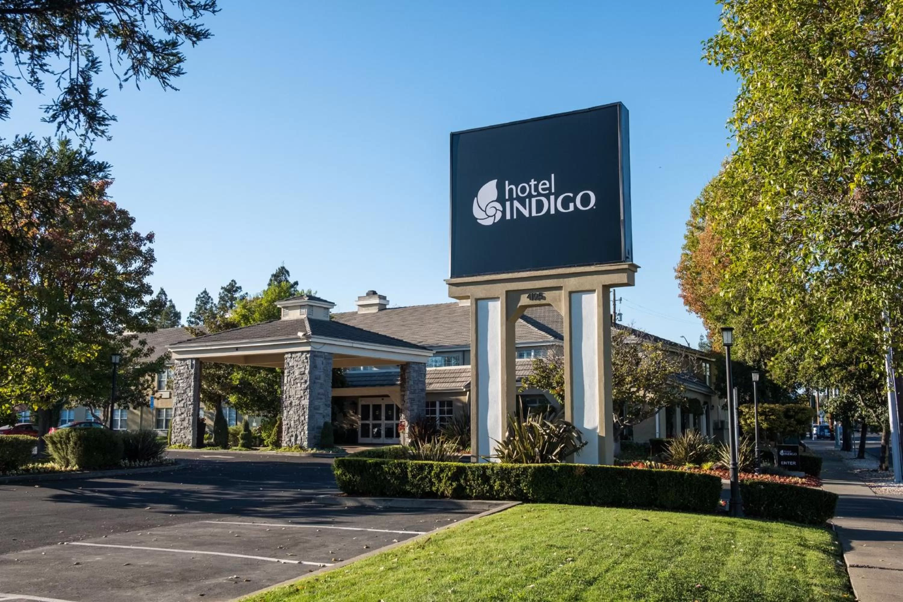 Property building in Hotel Indigo Napa Valley by IHG