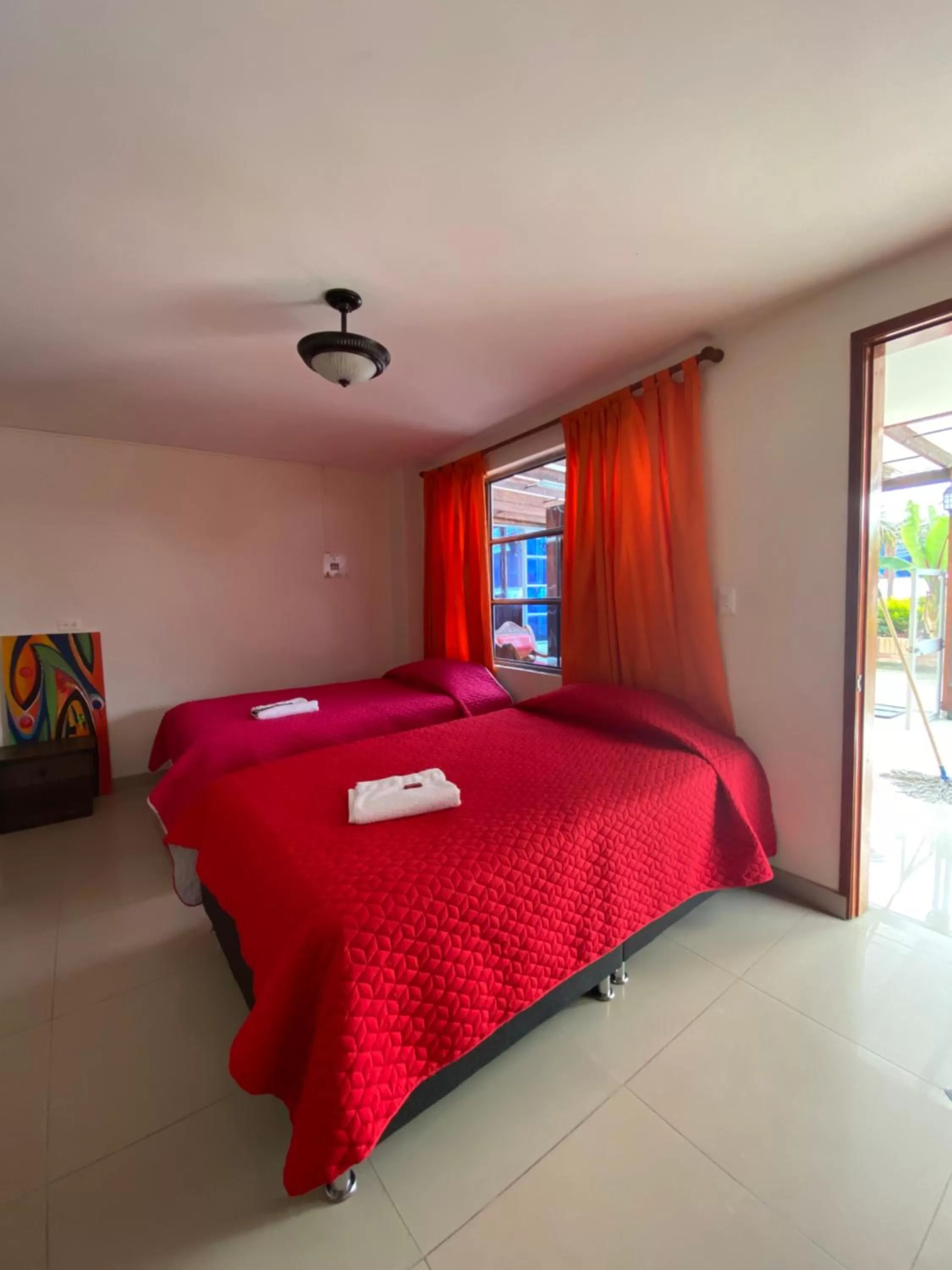 Twin Room in Hotel Las Palmeras Gachancipa