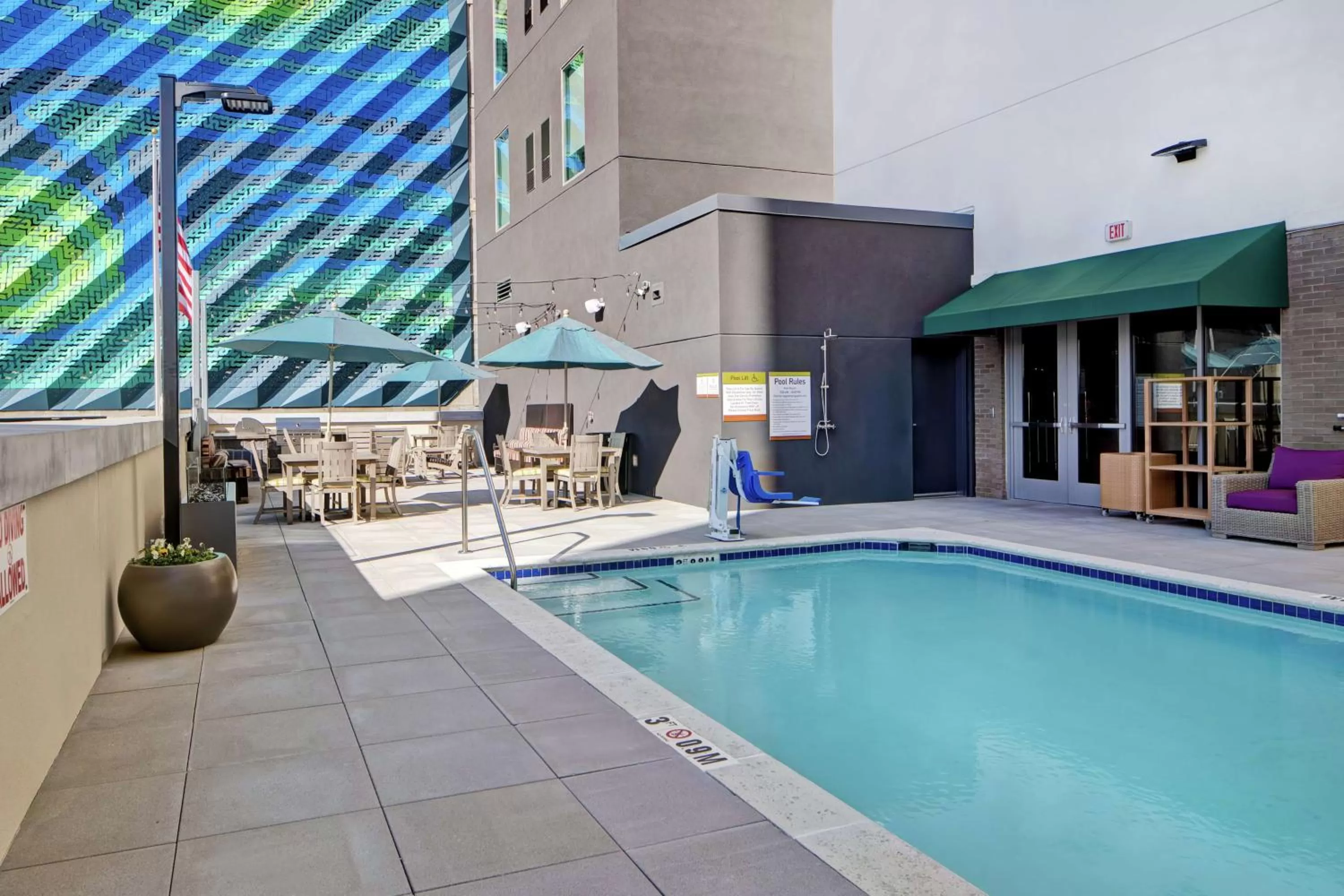 Pool view in Home2 Suites By Hilton Charlotte Uptown