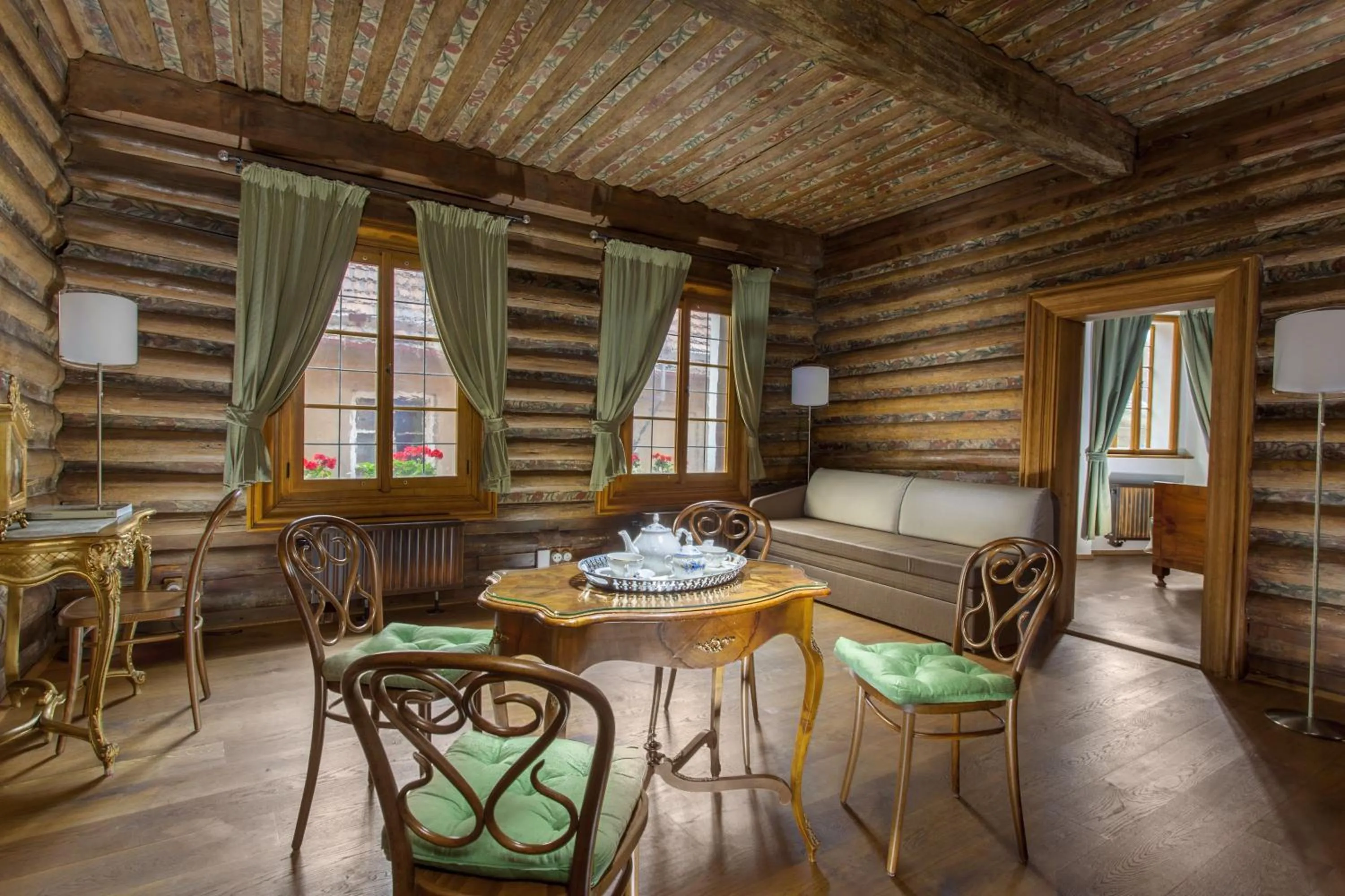 Living room in Hotel At the Green Grape