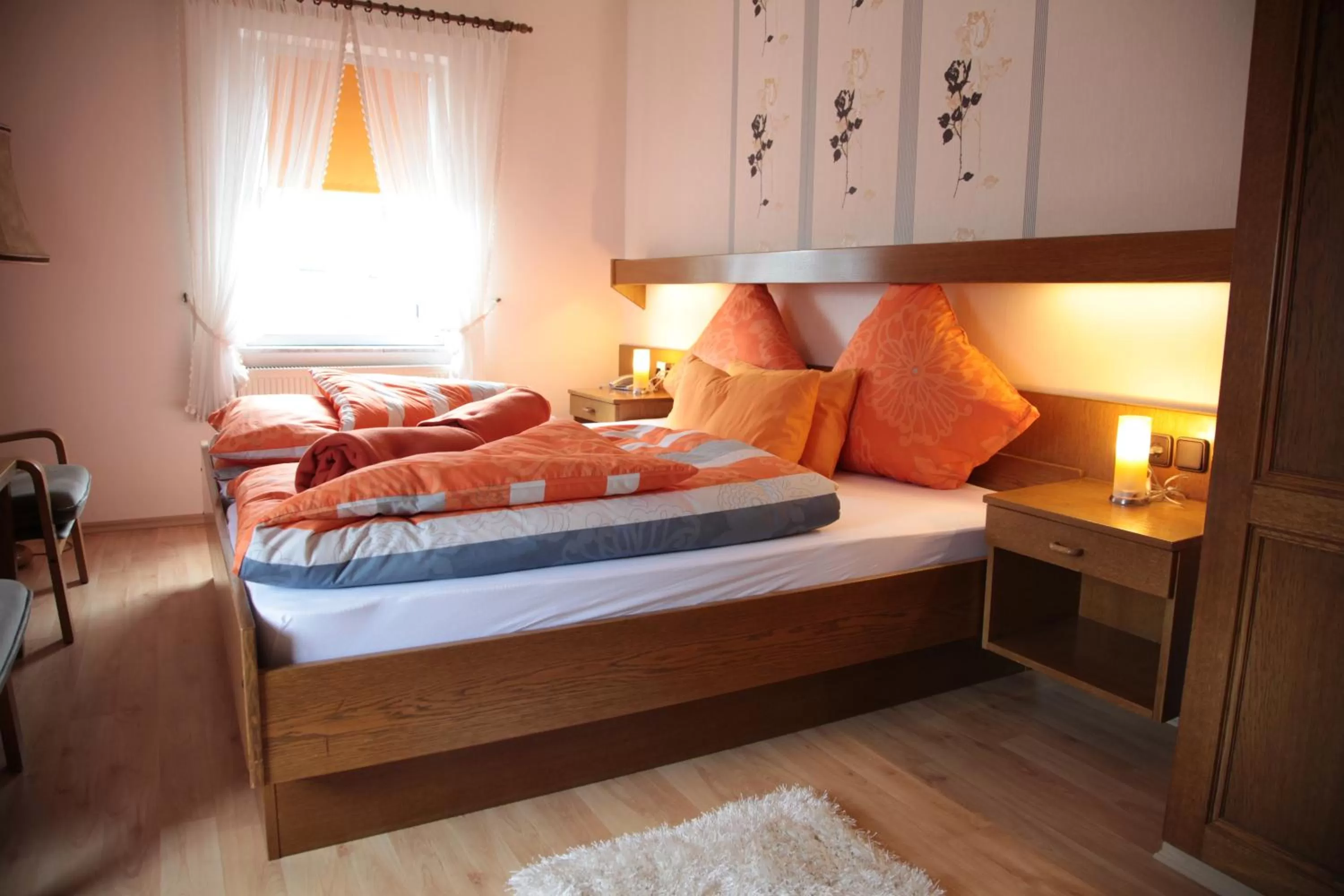 Photo of the whole room, Bed in Berleburger Hof