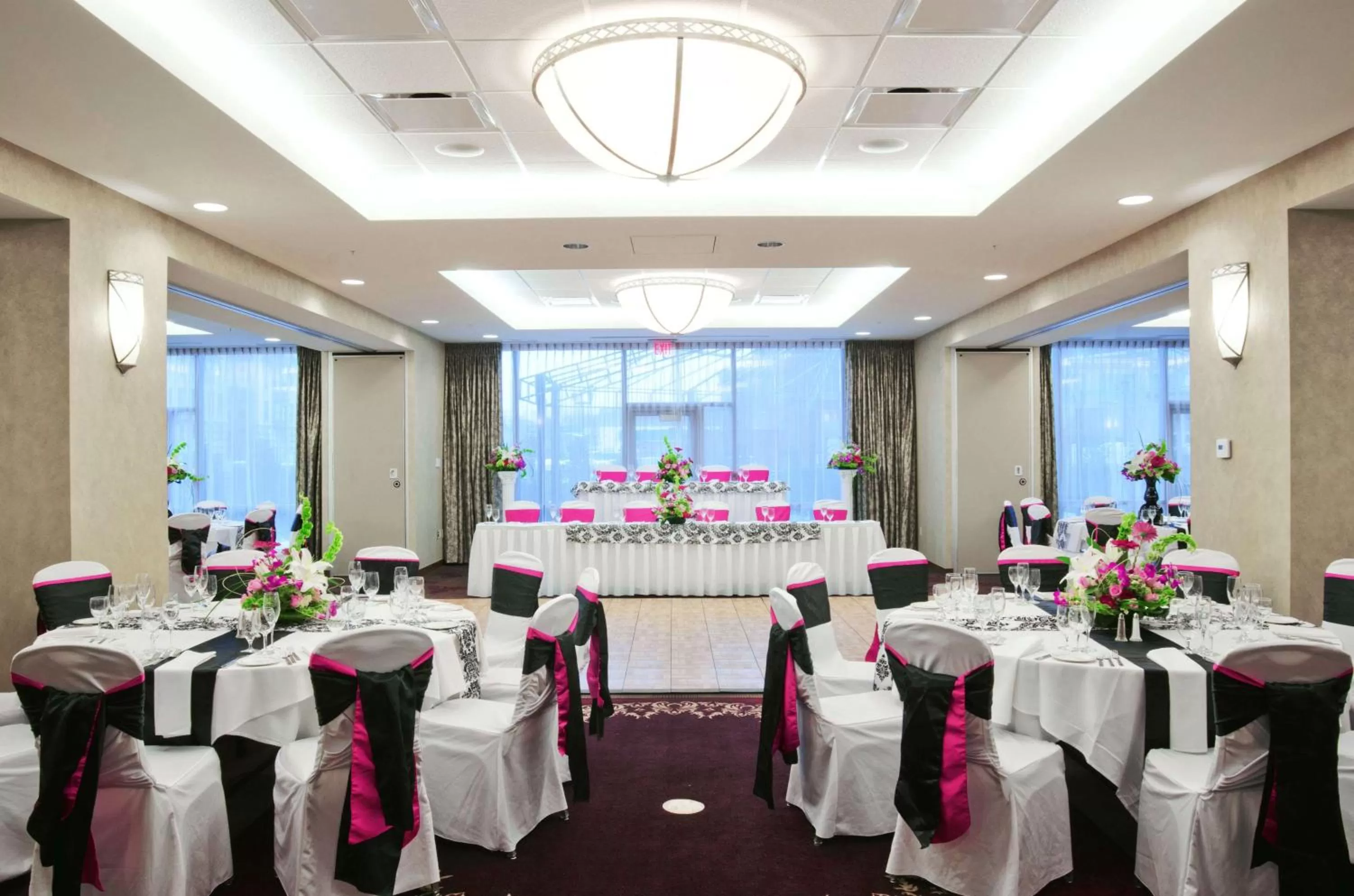 Meeting/conference room in Embassy Suites Buffalo