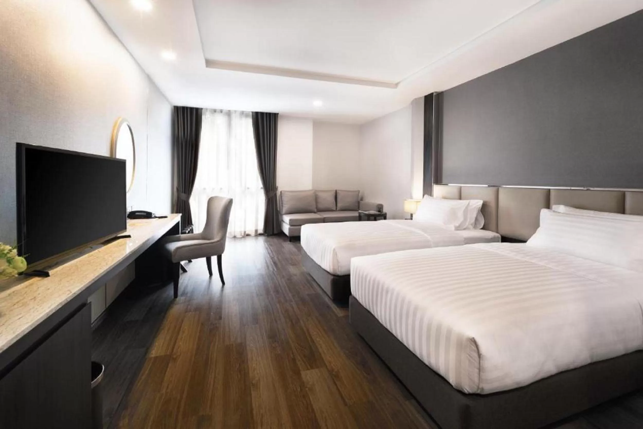 TV and multimedia, Bed in SureStay Plus by Best Western Sukhumvit 2