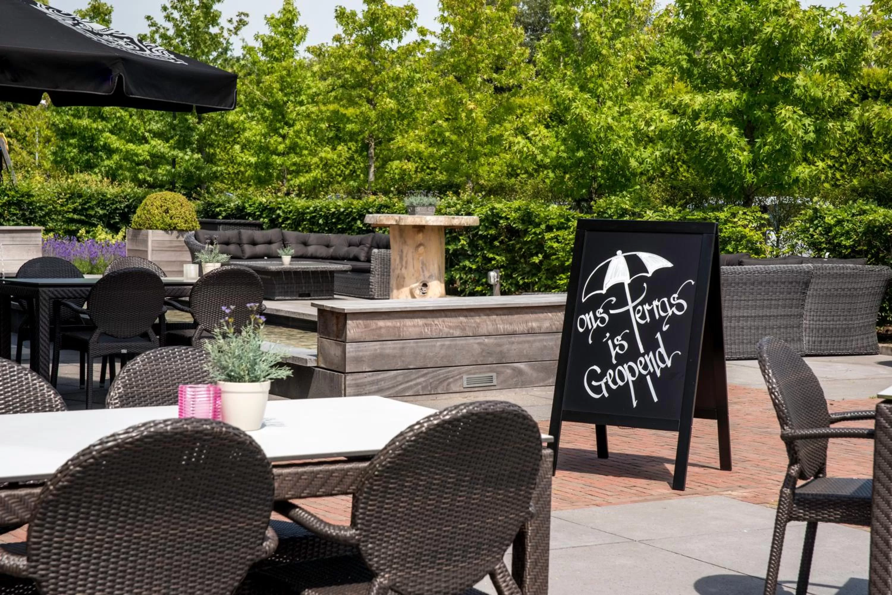 Restaurant/places to eat in Van der Valk Hotel Breda