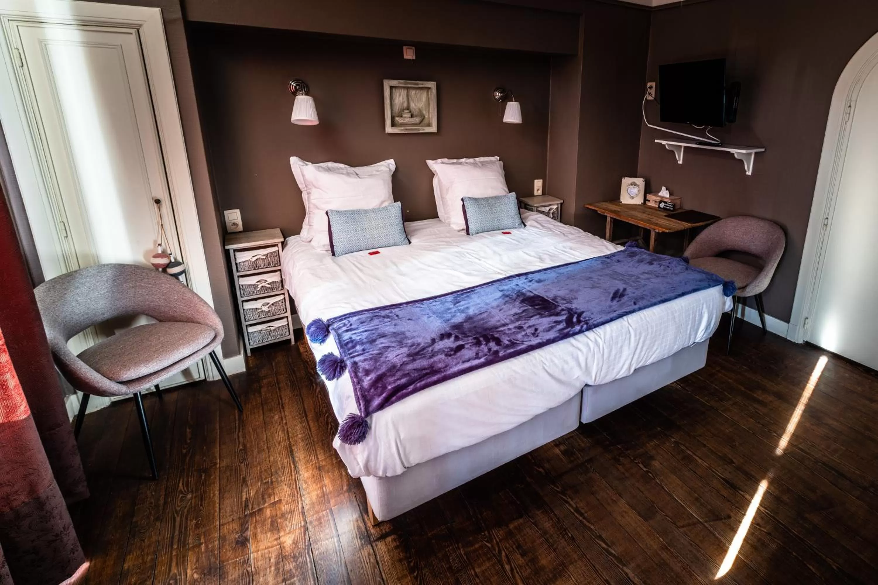 Bed in B&B Maison Rabelais