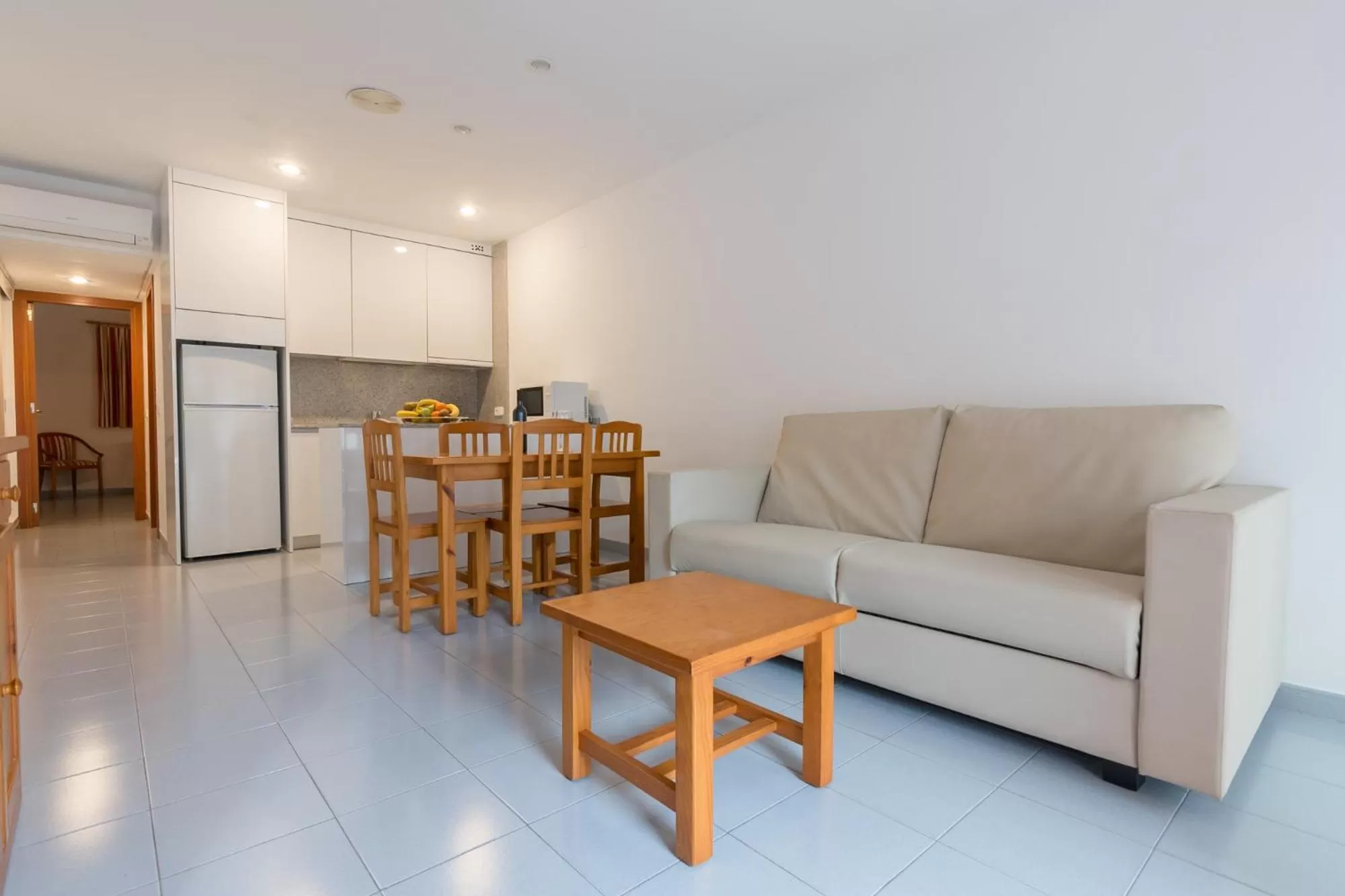 Kitchen or kitchenette in Hotel Lodomar Spa & Talasoterapia