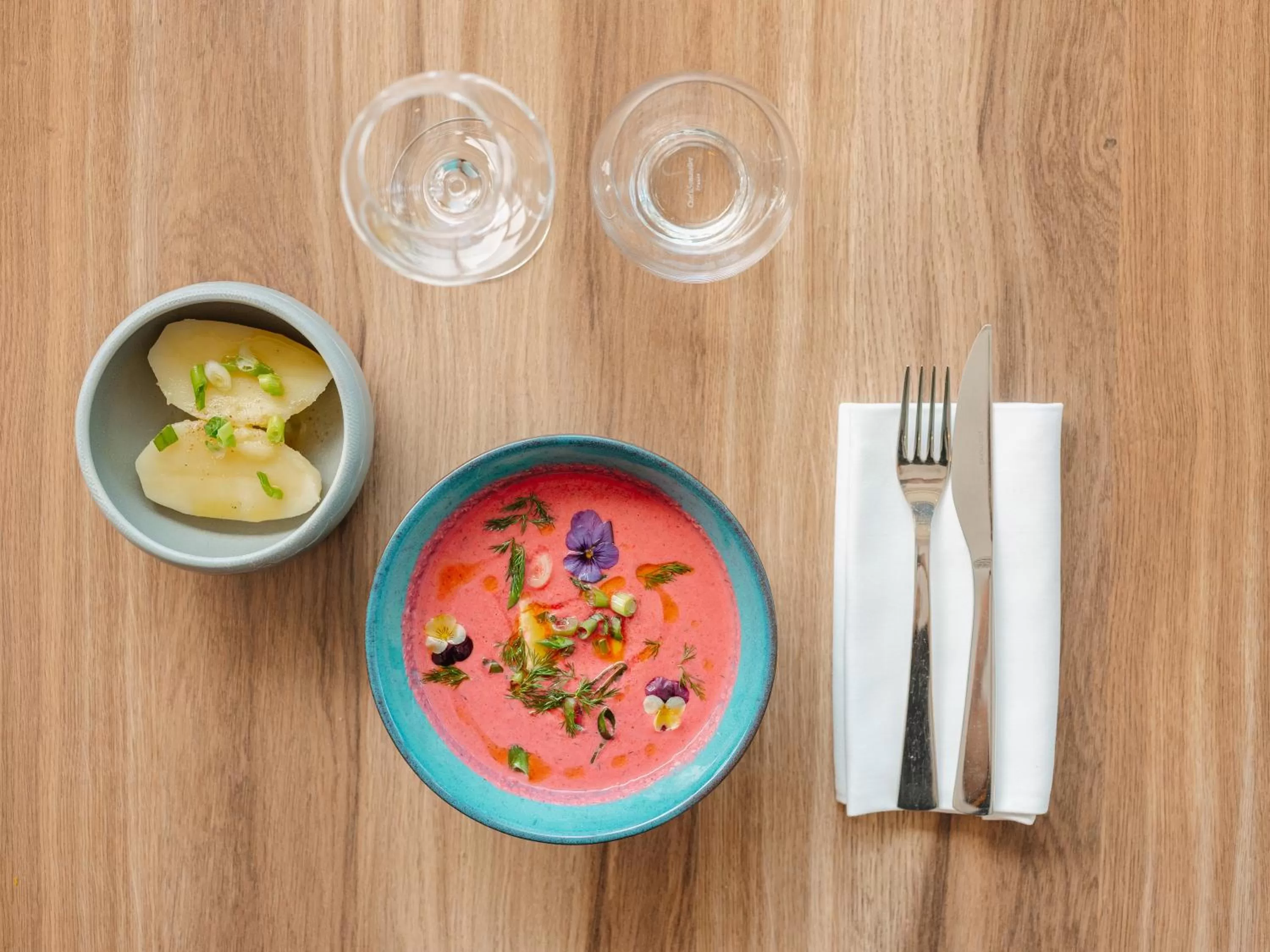 Restaurant/places to eat in Novotel Paris Centre Tour Eiffel