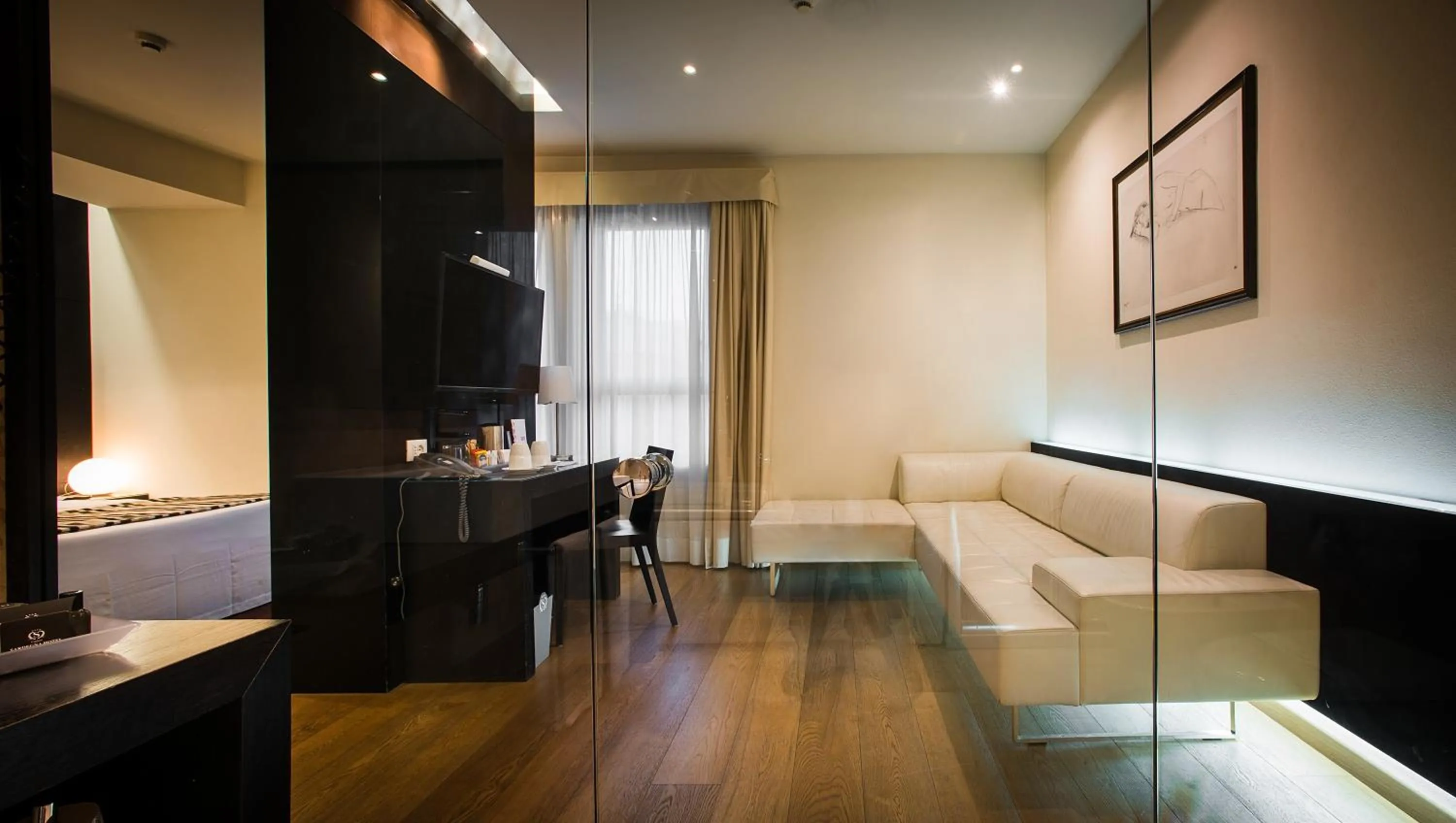 Bedroom in Sardegna Hotel - Suites & Restaurant