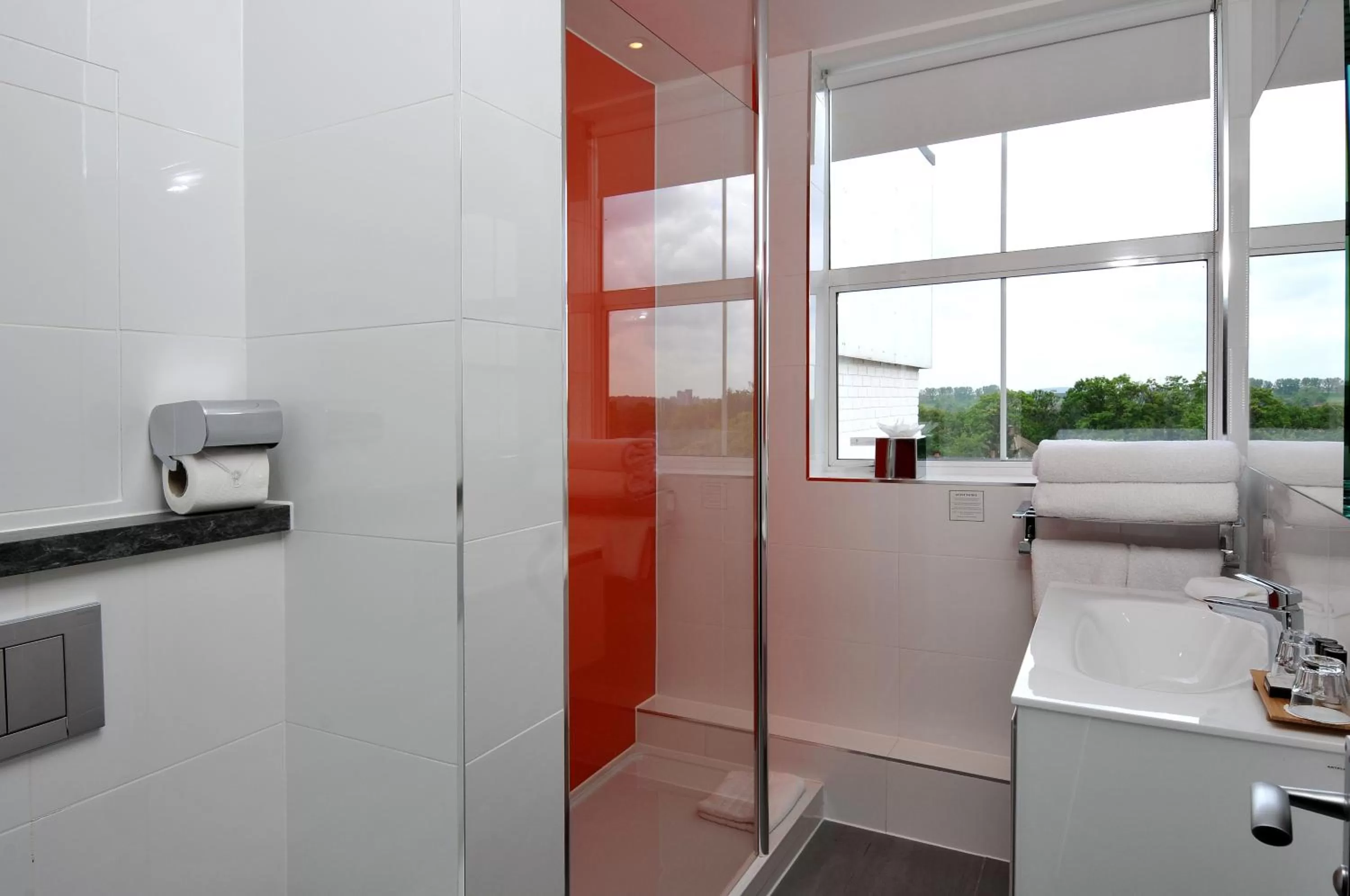 Shower in Bromley Court Hotel London