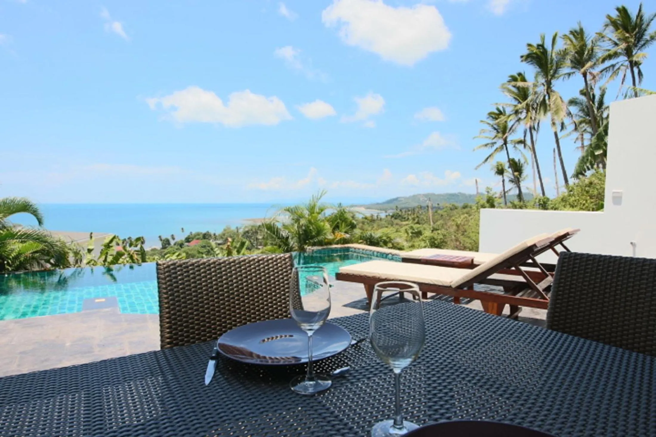 Tropical Sea View Residence