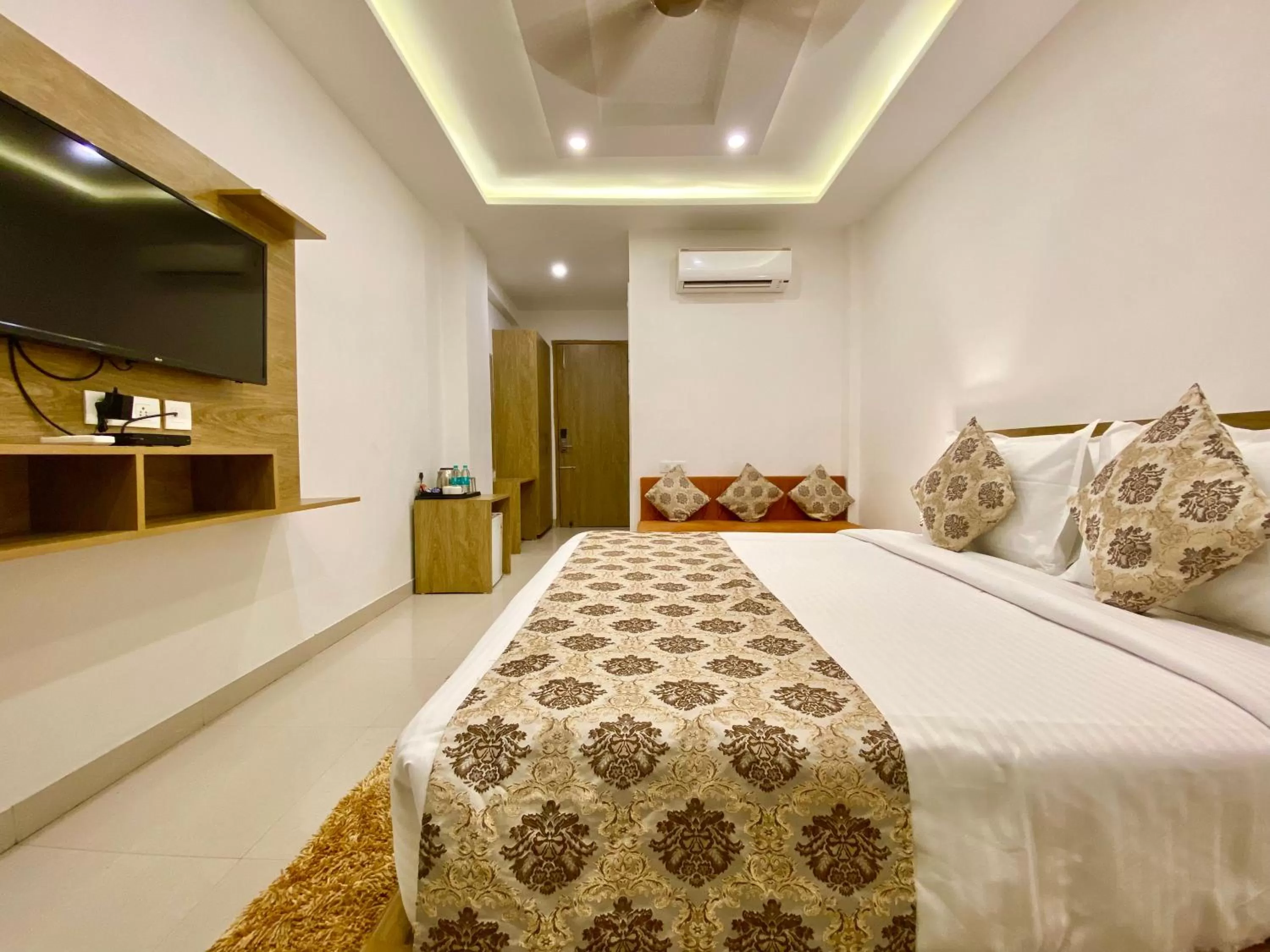 Bed in Arogyadham Wellness Retreat