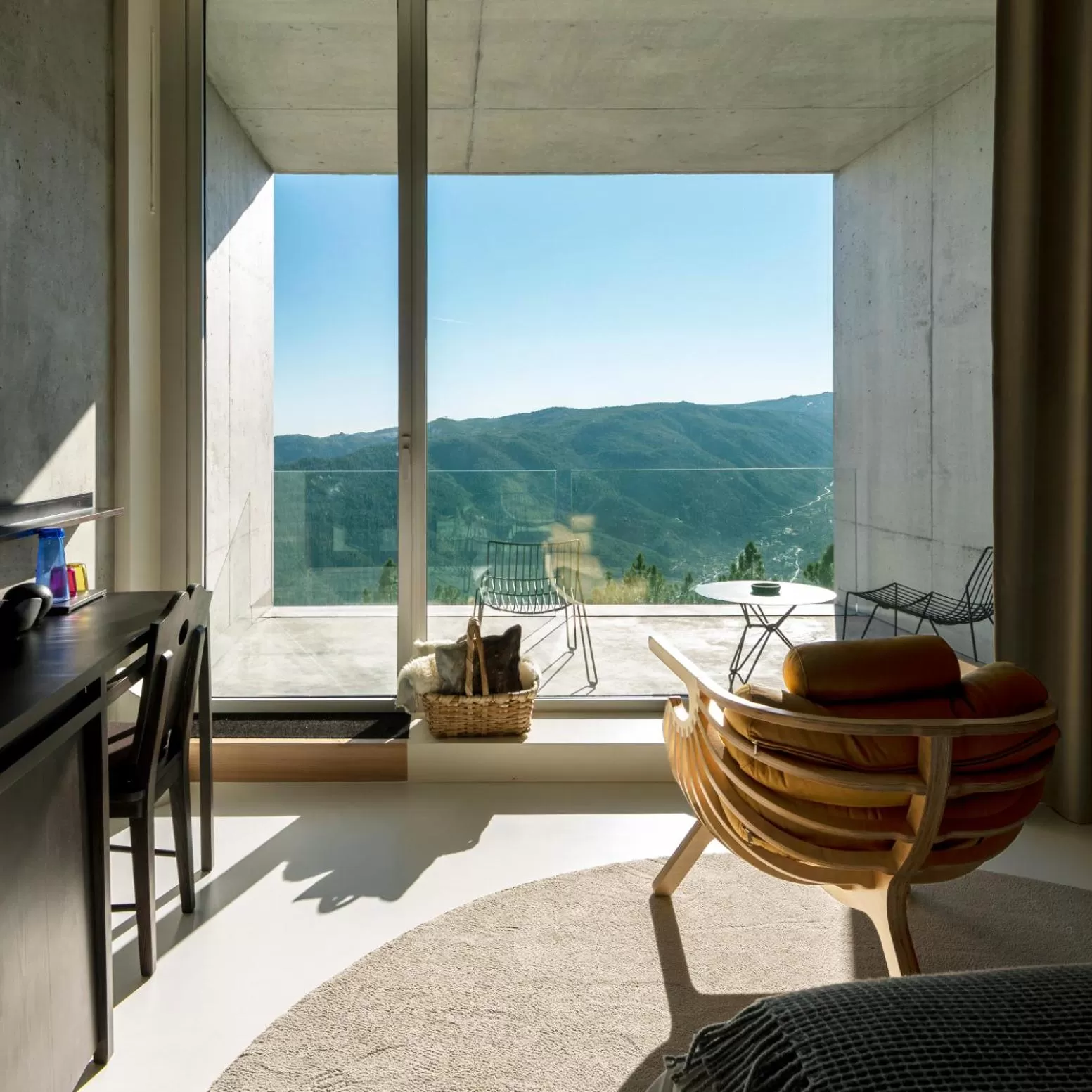 Premium Double Room in Casa de São Lourenço - Burel Panorama Hotel - member of Relais & Châteaux