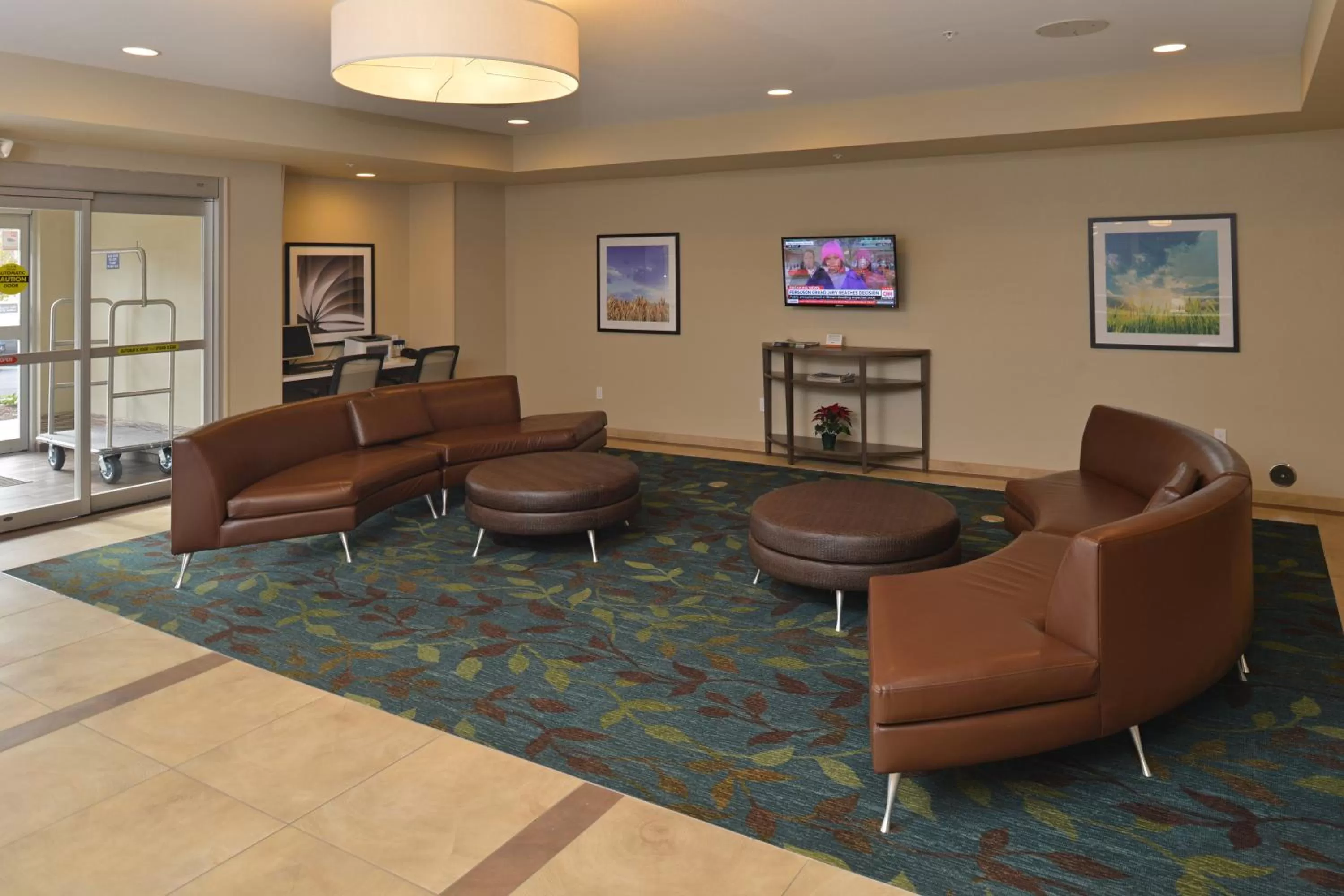 Property building in Candlewood Suites Eugene Springfield by IHG