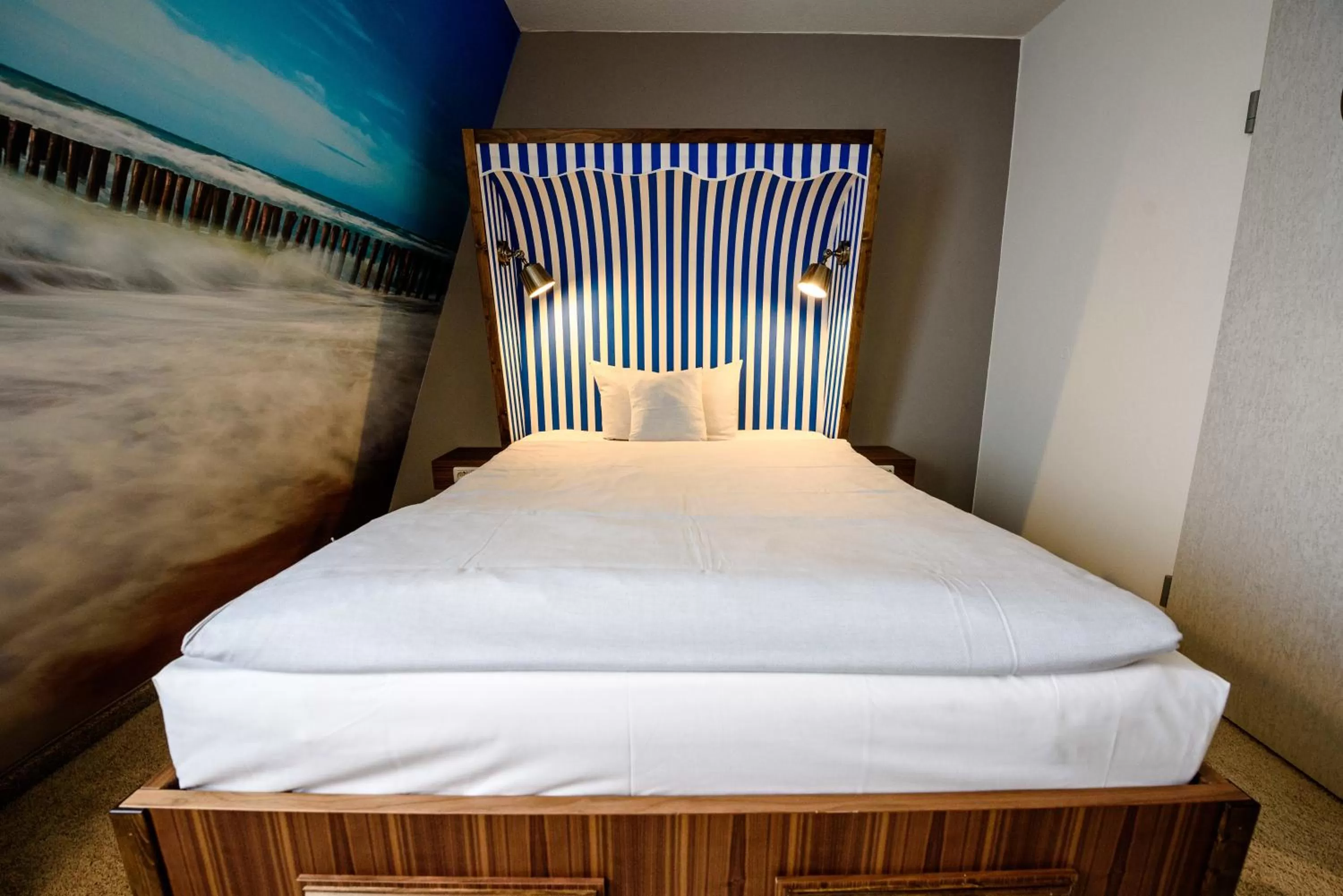 Photo of the whole room, Bed in Dorint Hotel Alzey/Worms