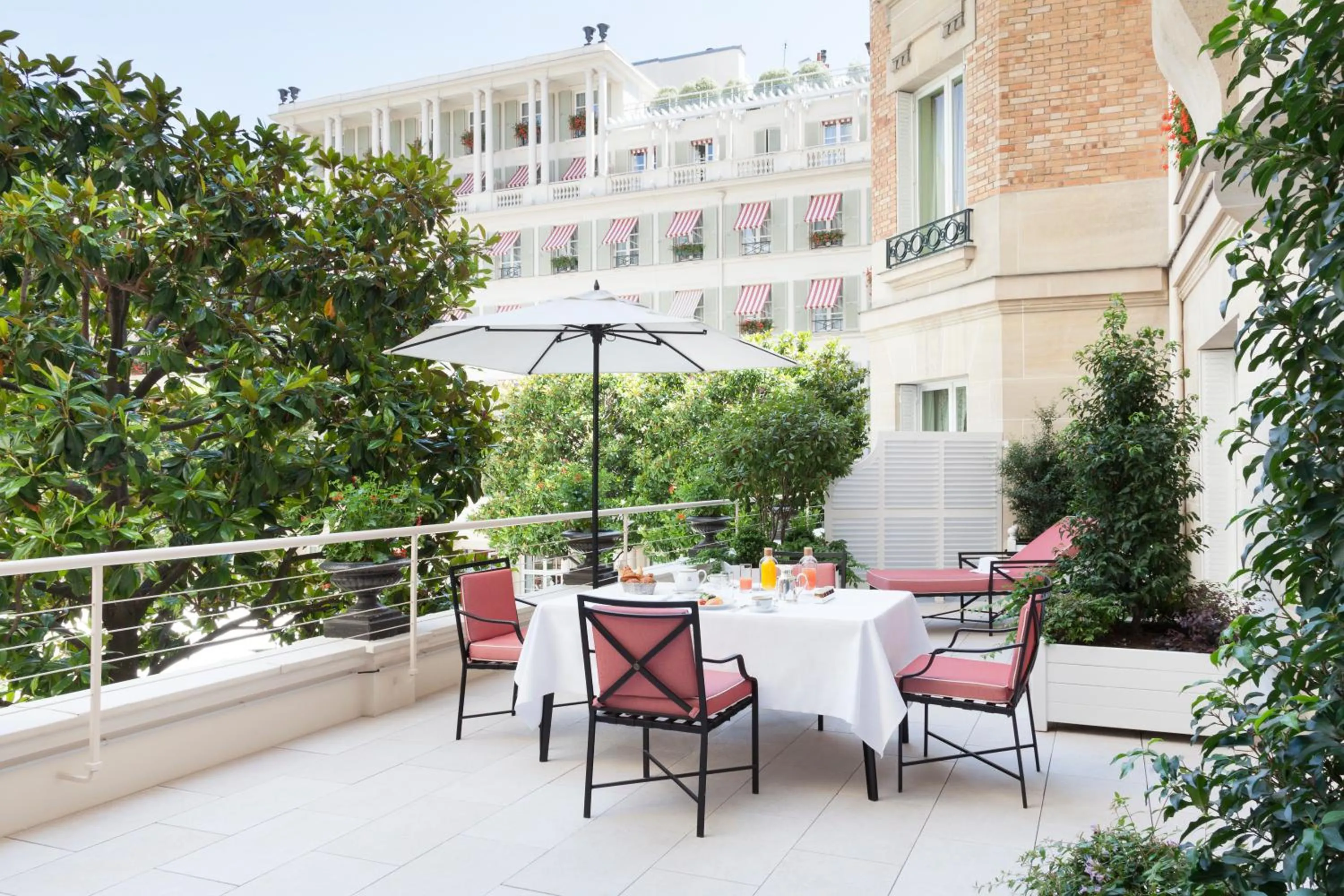 Balcony/Terrace in Le Bristol Paris, Oetker Hotels