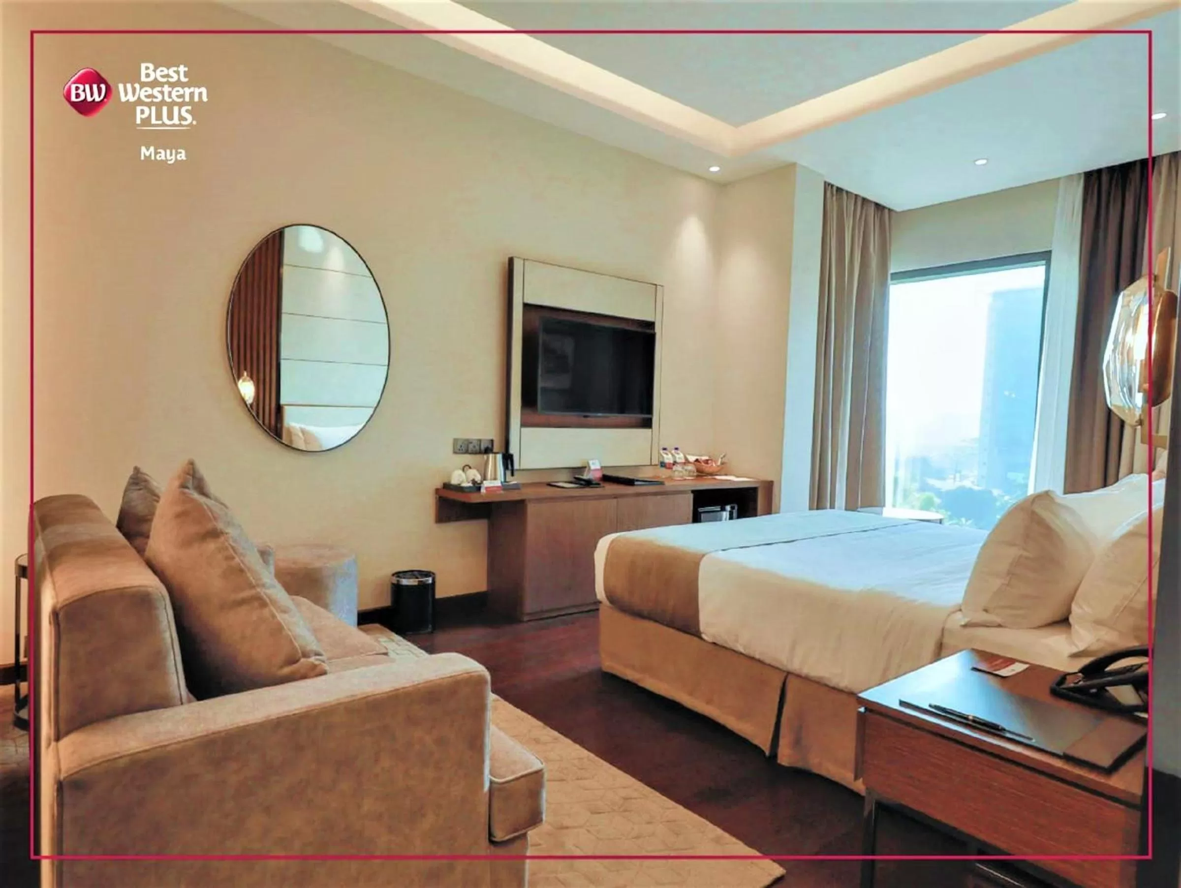 Bedroom, Bed in Best Western PLUS Runway