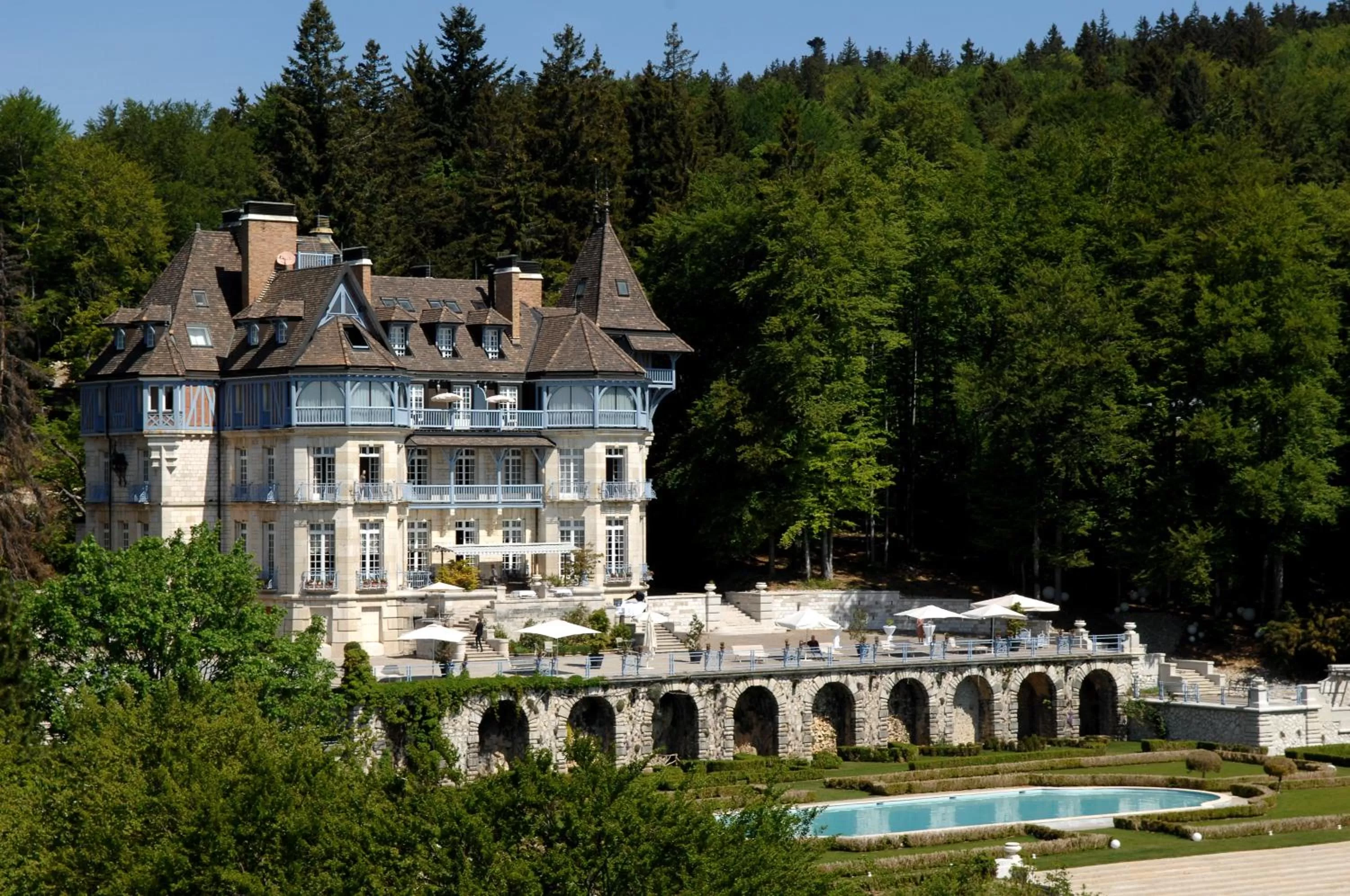Château des Avenieres - Relais & Châteaux