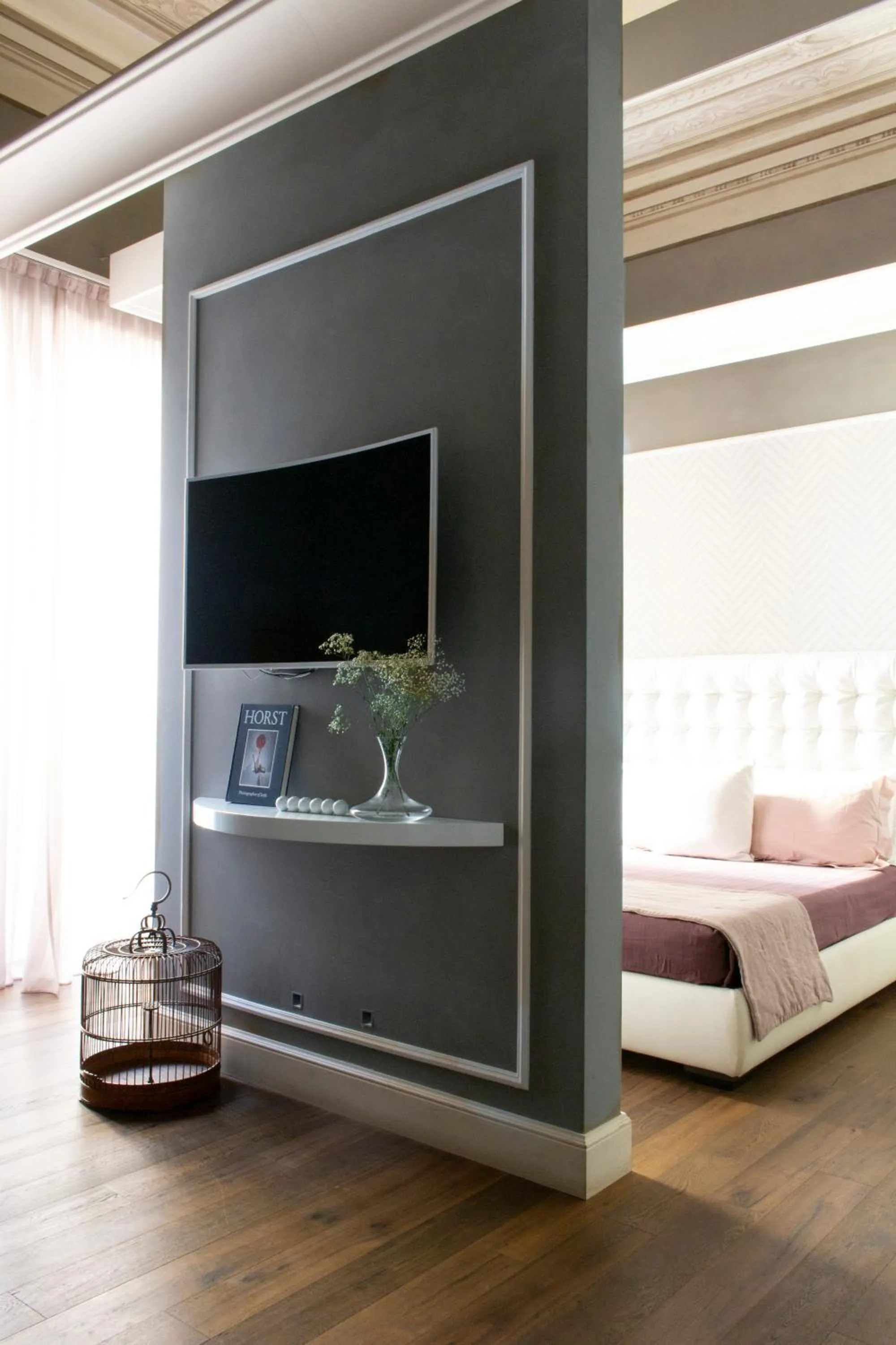 Photo of the whole room, Bed in Le Quattro Dame Luxury Suites