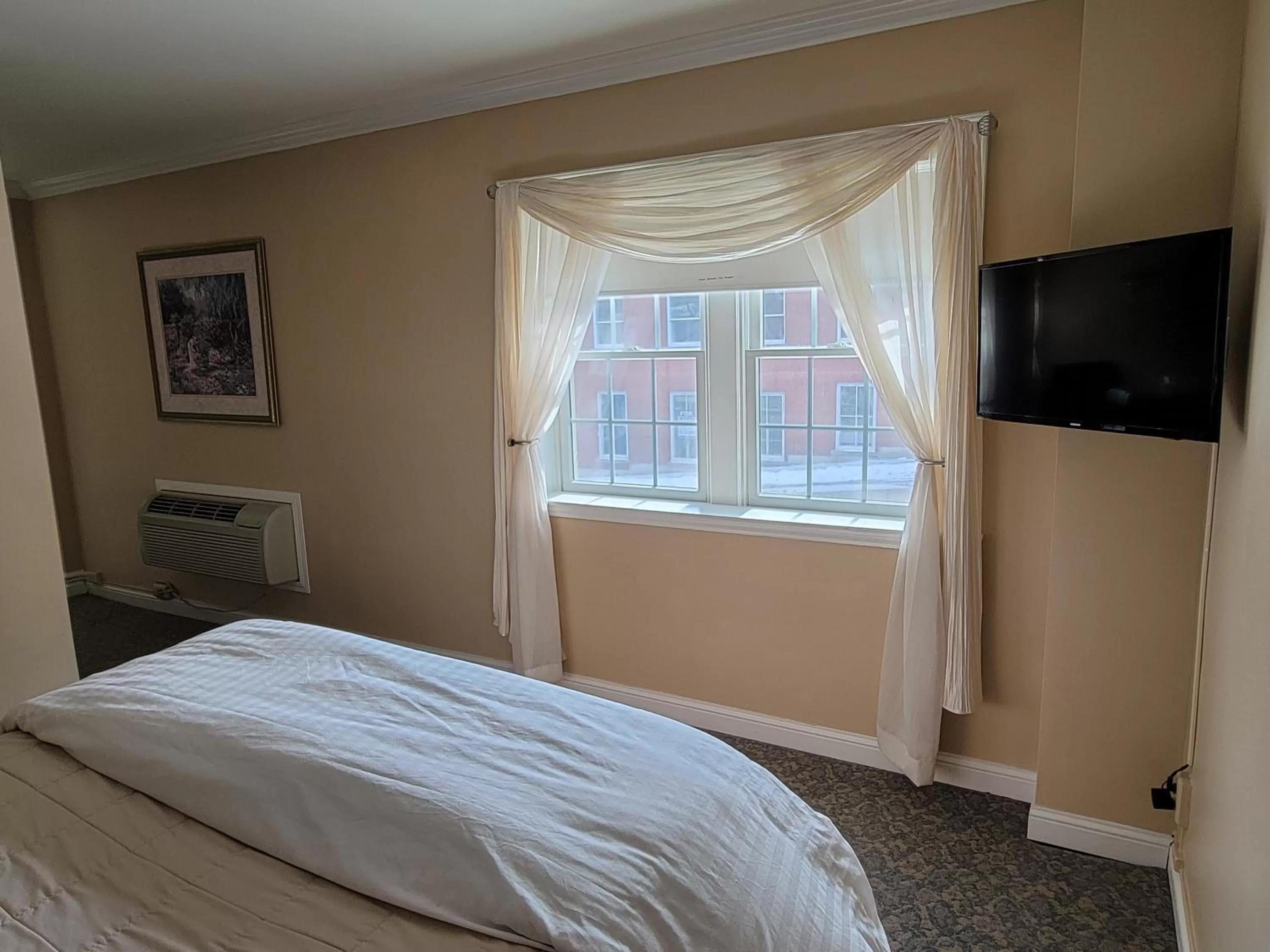 Street view, Bed in Lowell Inn