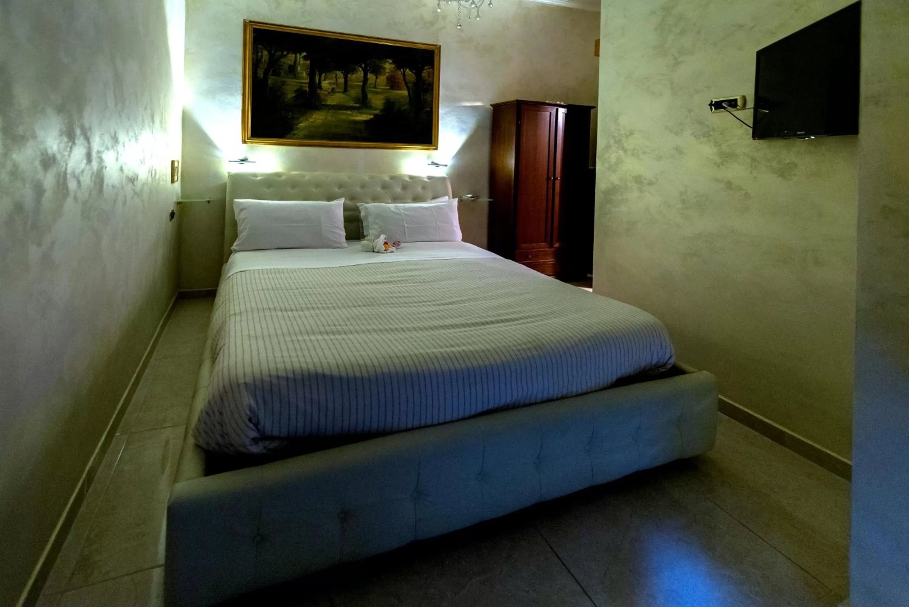Bedroom, Bed in B&B Roma Royal Residence