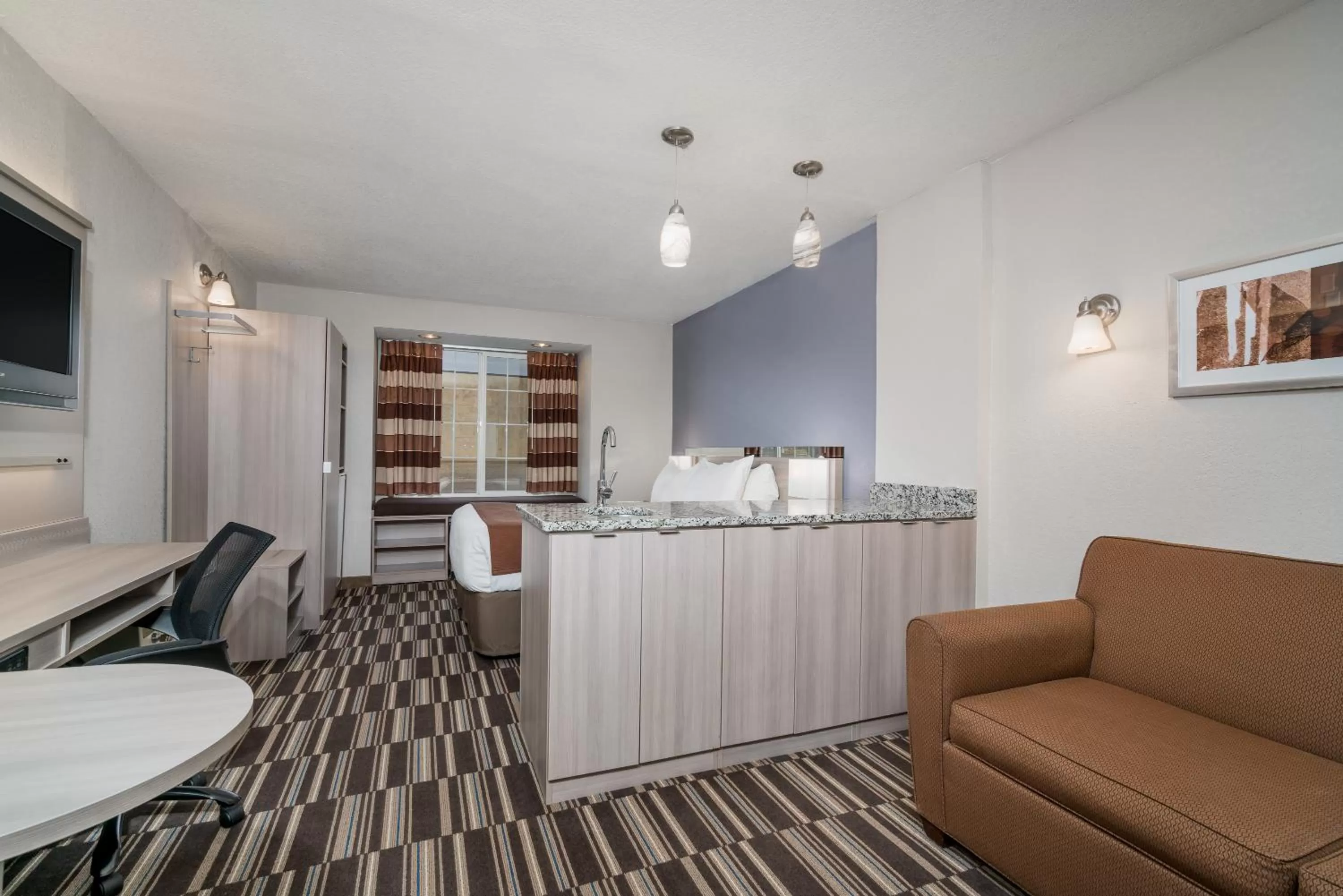 Living room in Microtel Inn & Suites by Wyndham Rochester North Mayo Clinic