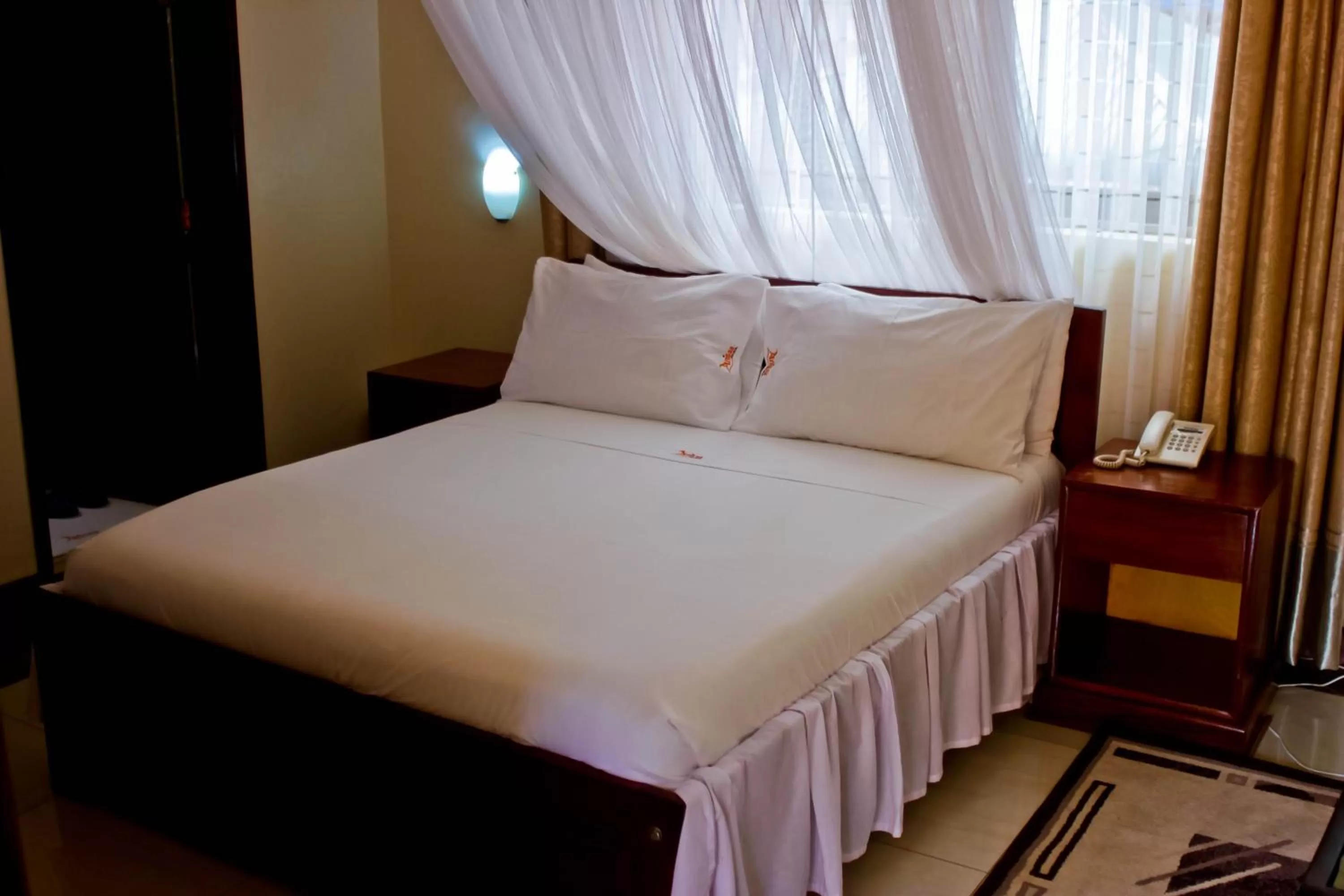 Bed in Al-Nisaa Hotel and Spa