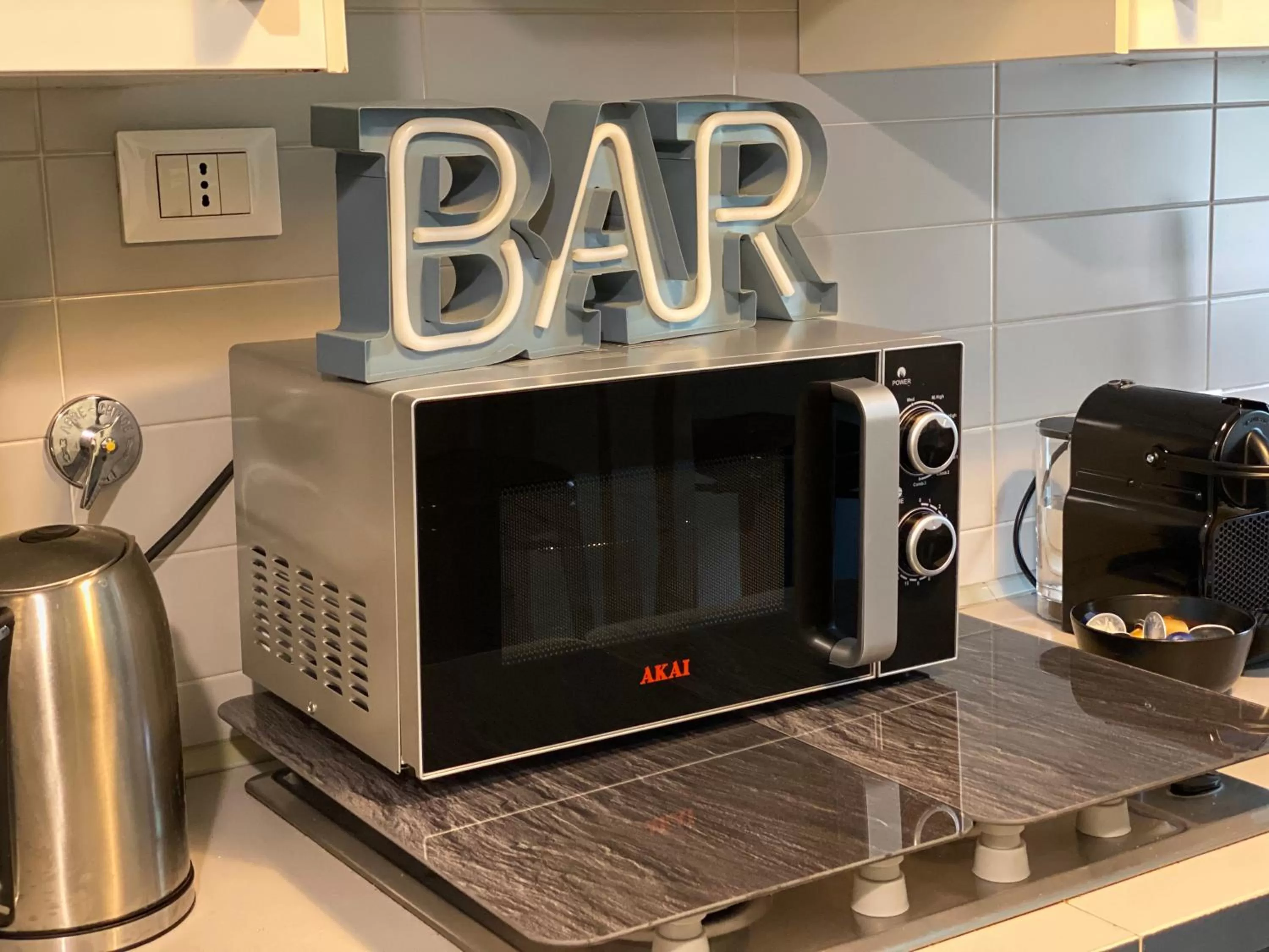 Coffee/tea facilities in Guest House Rome by GHOR