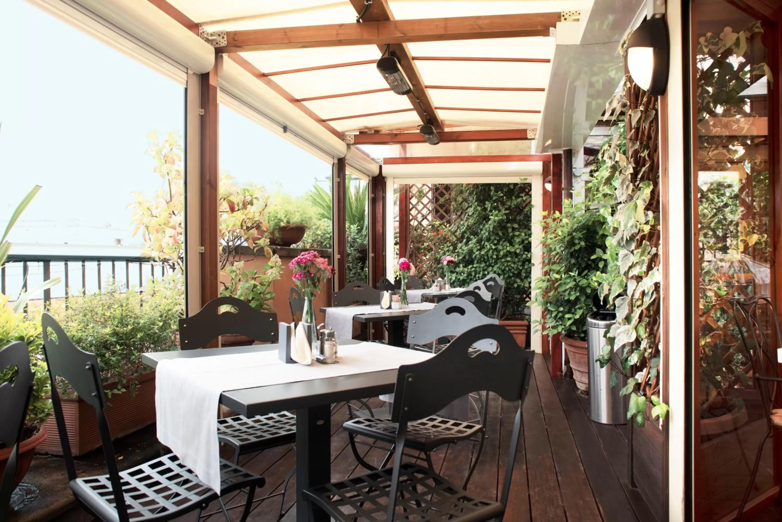 Patio in Hotel Scalinata Di Spagna