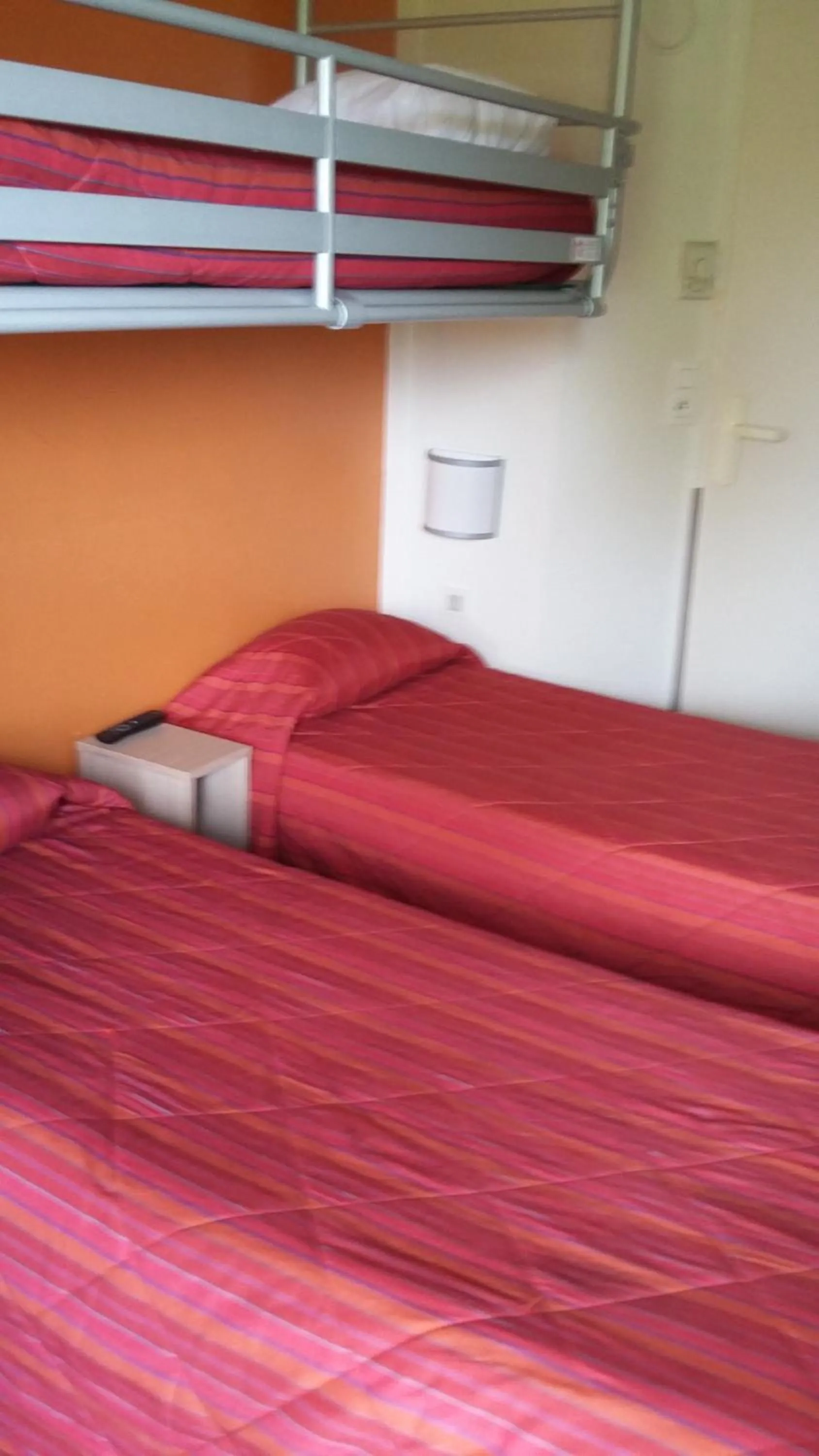 Photo of the whole room, Bed in Premiere Classe Biarritz