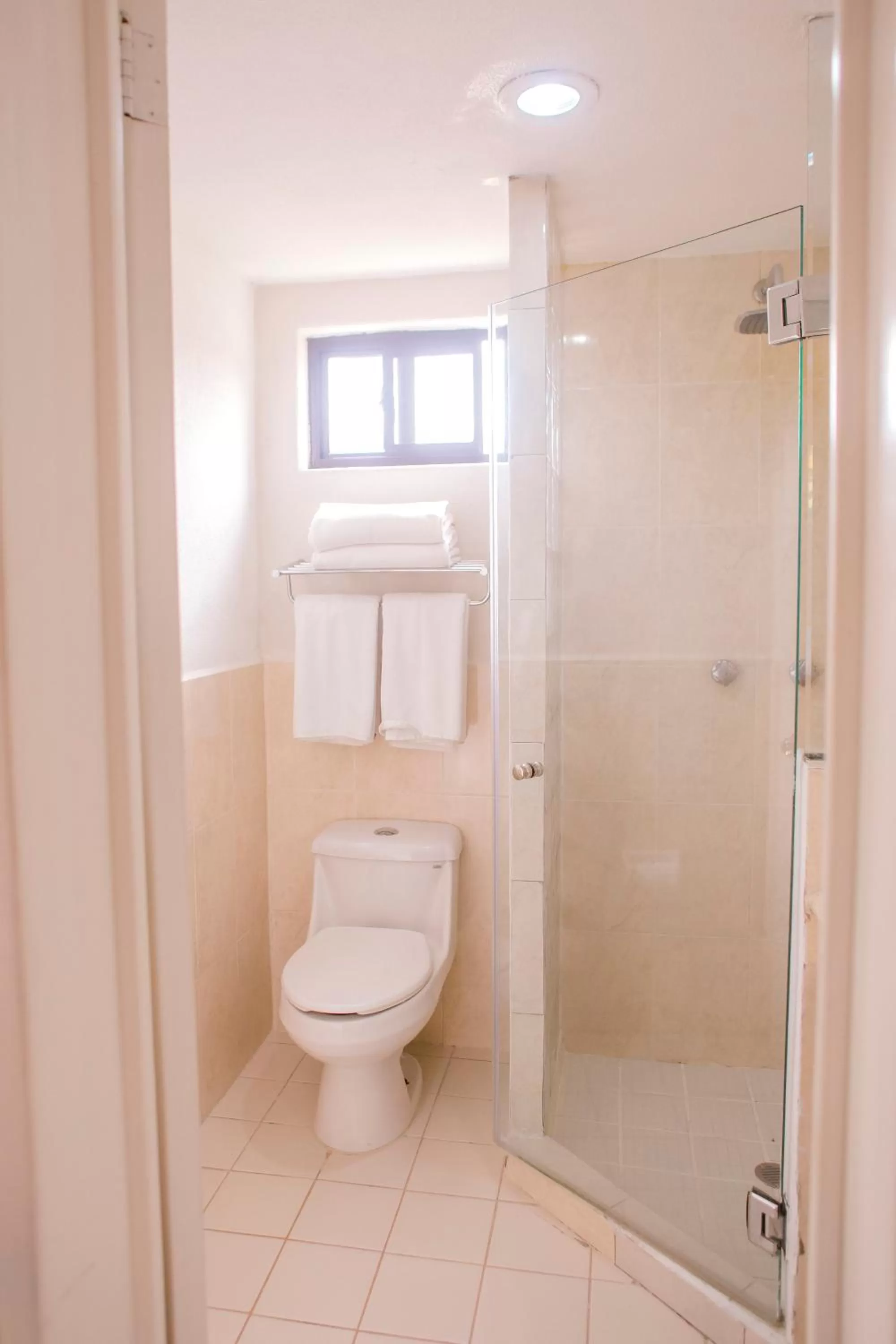Bathroom in Hotel Santa Fe Los Cabos by Villa Group