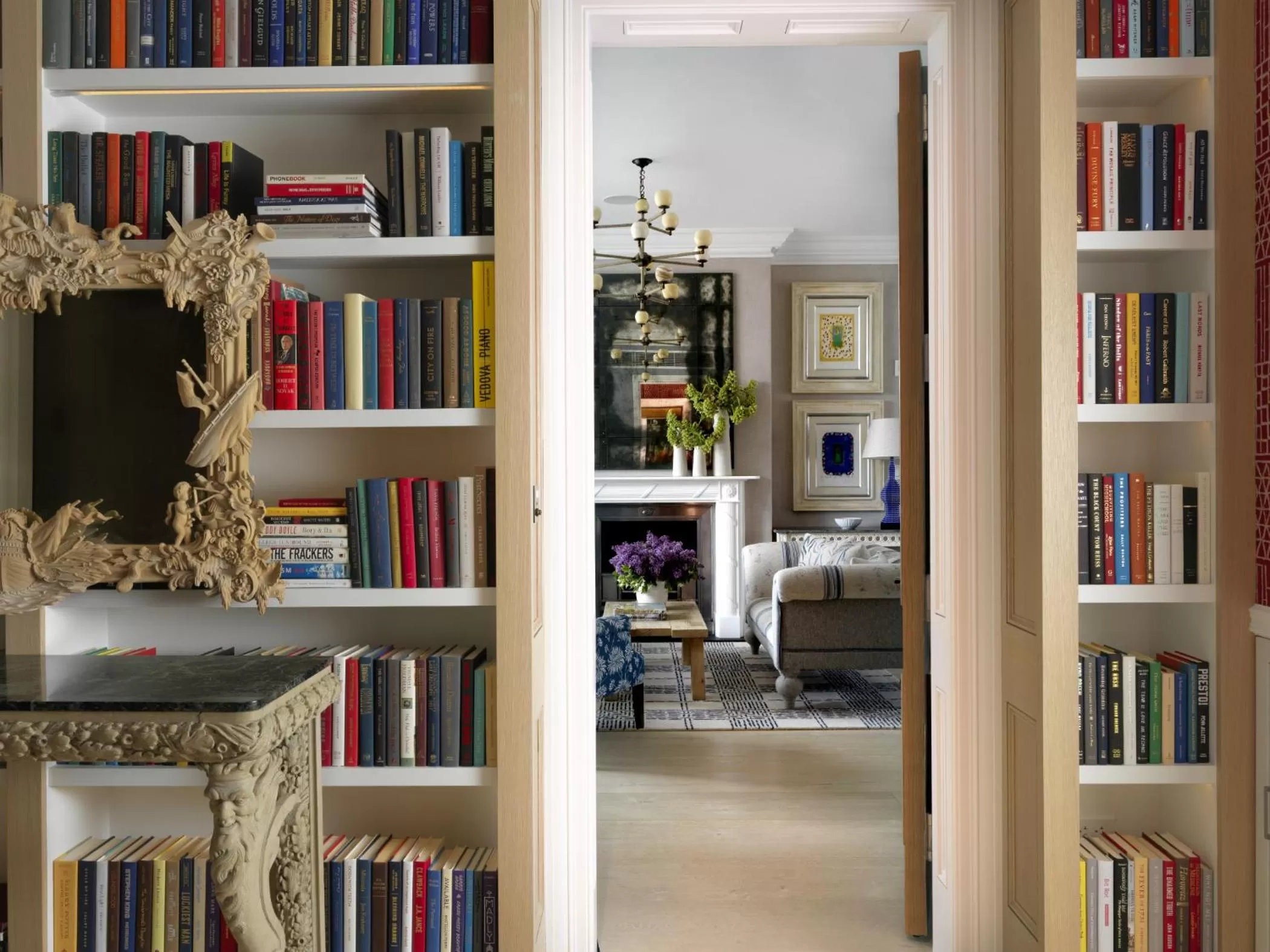 Living room in The Whitby Hotel