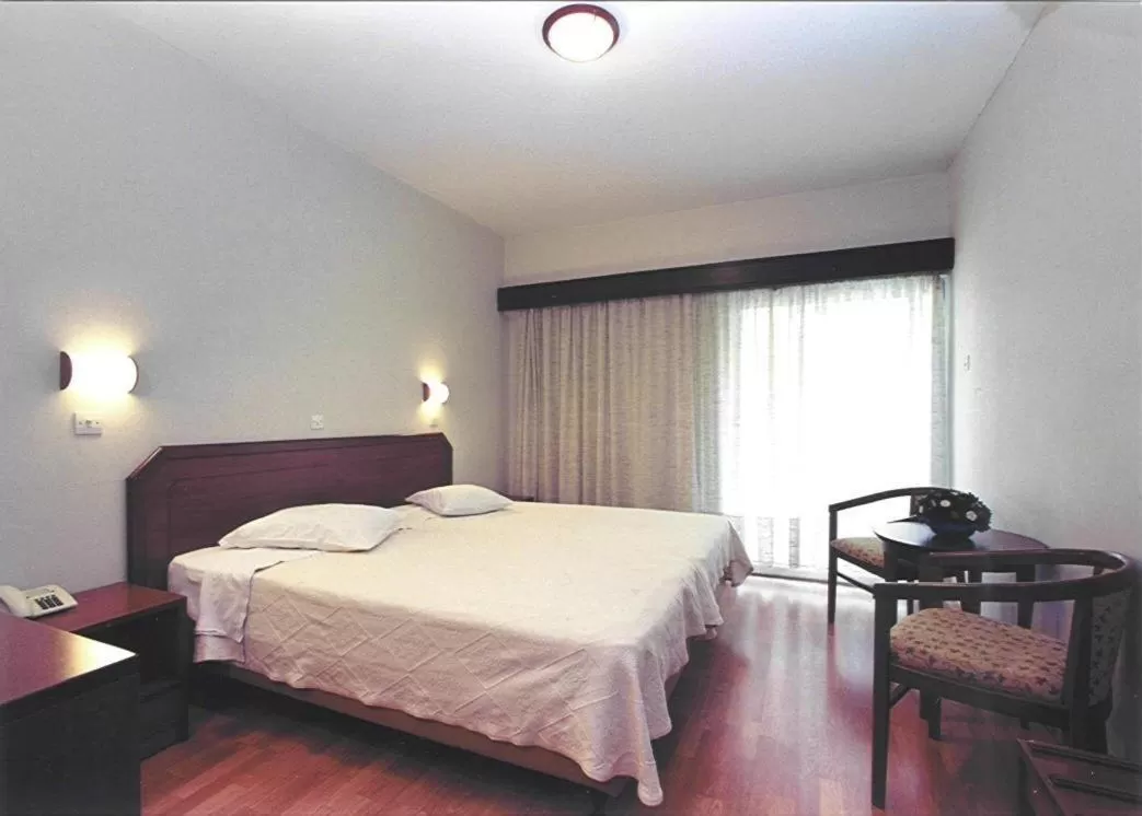 Bed in Economy Hotel