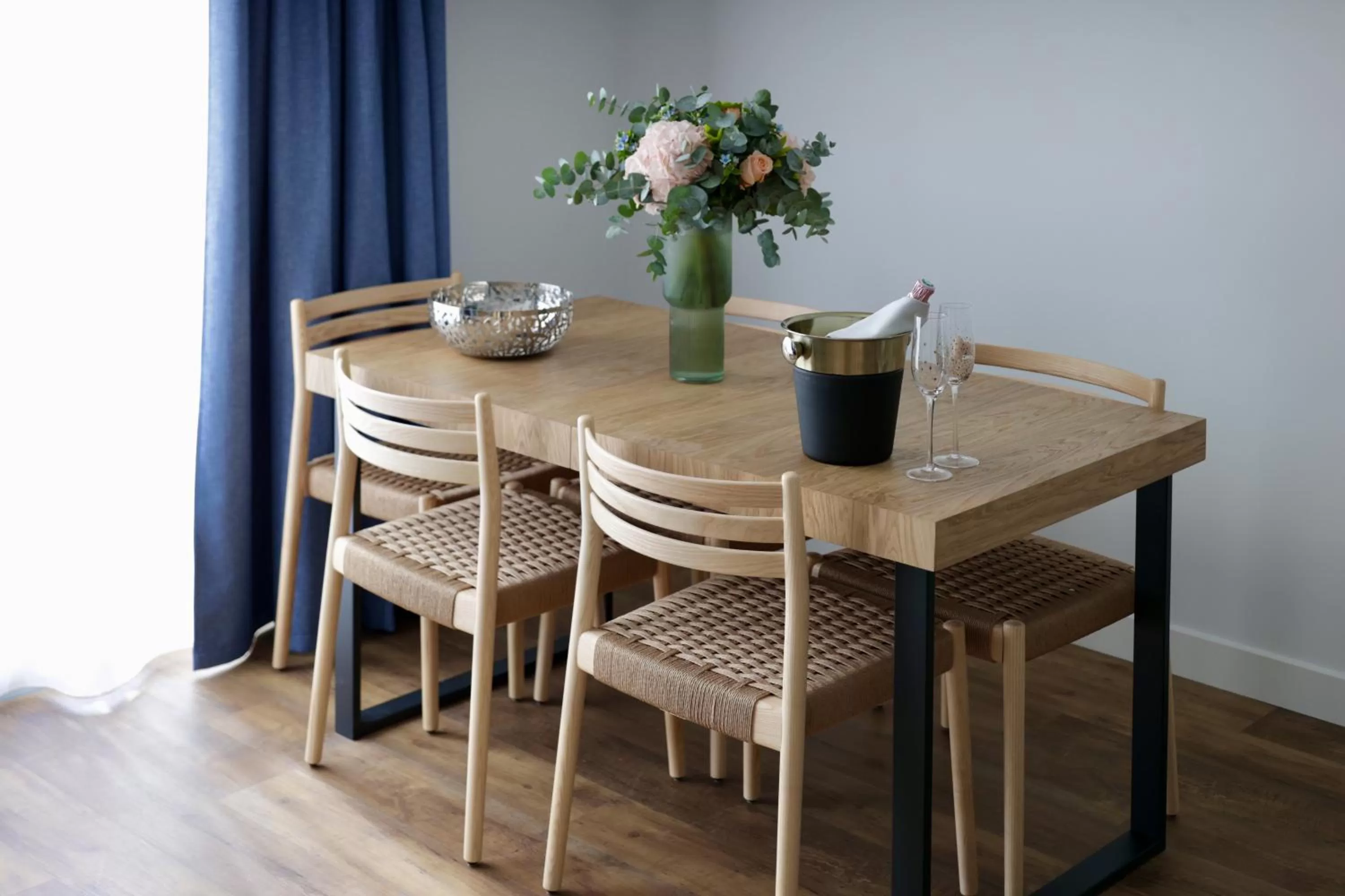 Living room in Résidence Carlton - Rénovée avec Piscine