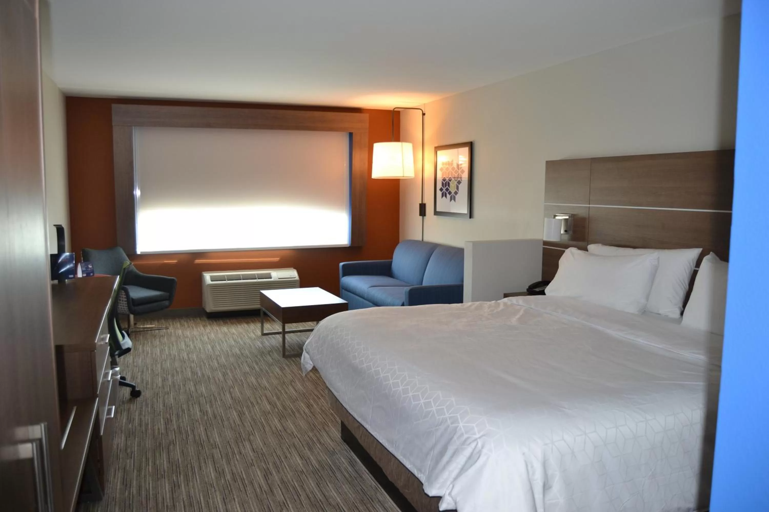 Photo of the whole room, Bed in Holiday Inn Express & Suites Goodlettsville N - Nashville by IHG