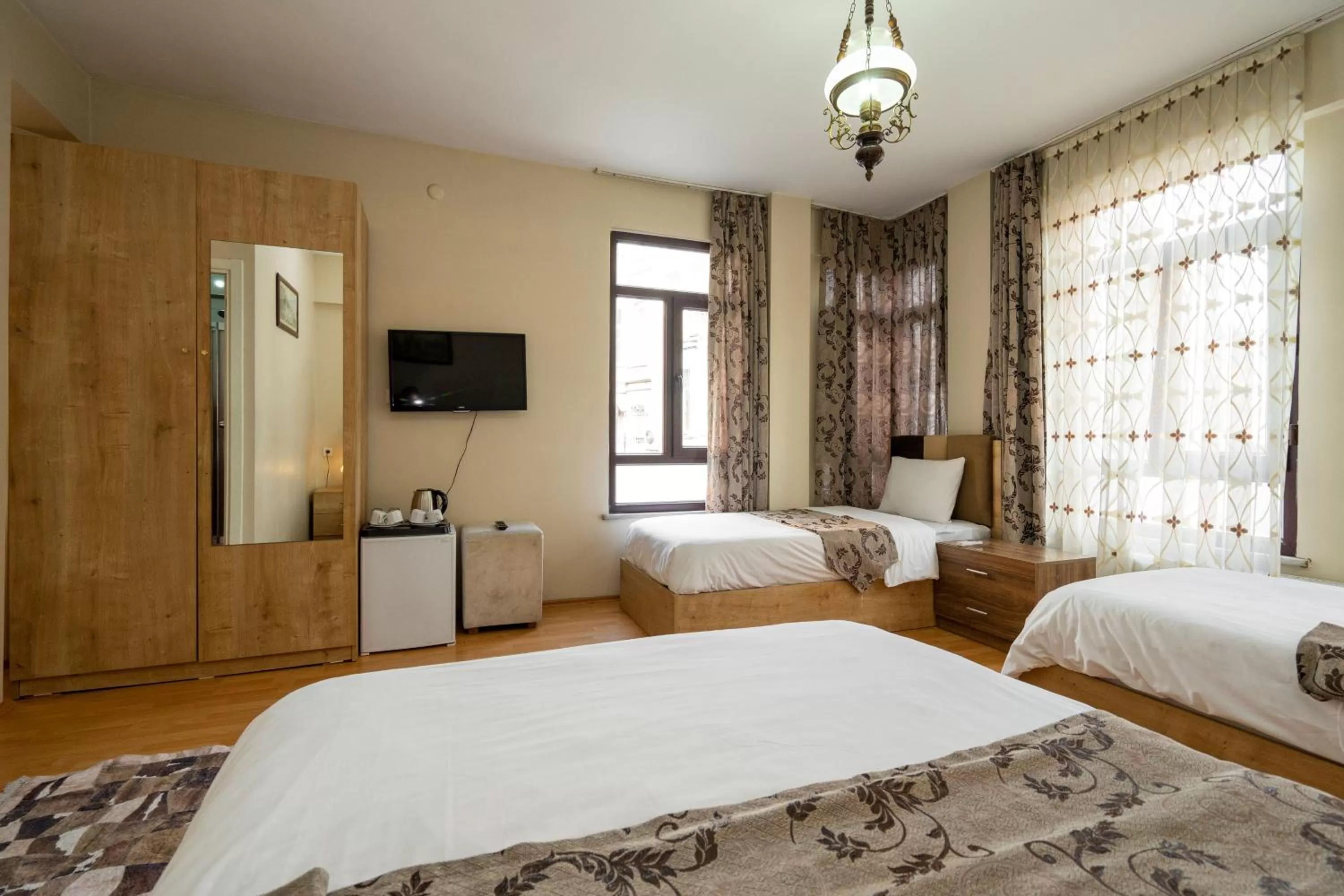 Bed in Hotel Gedikpasa Family