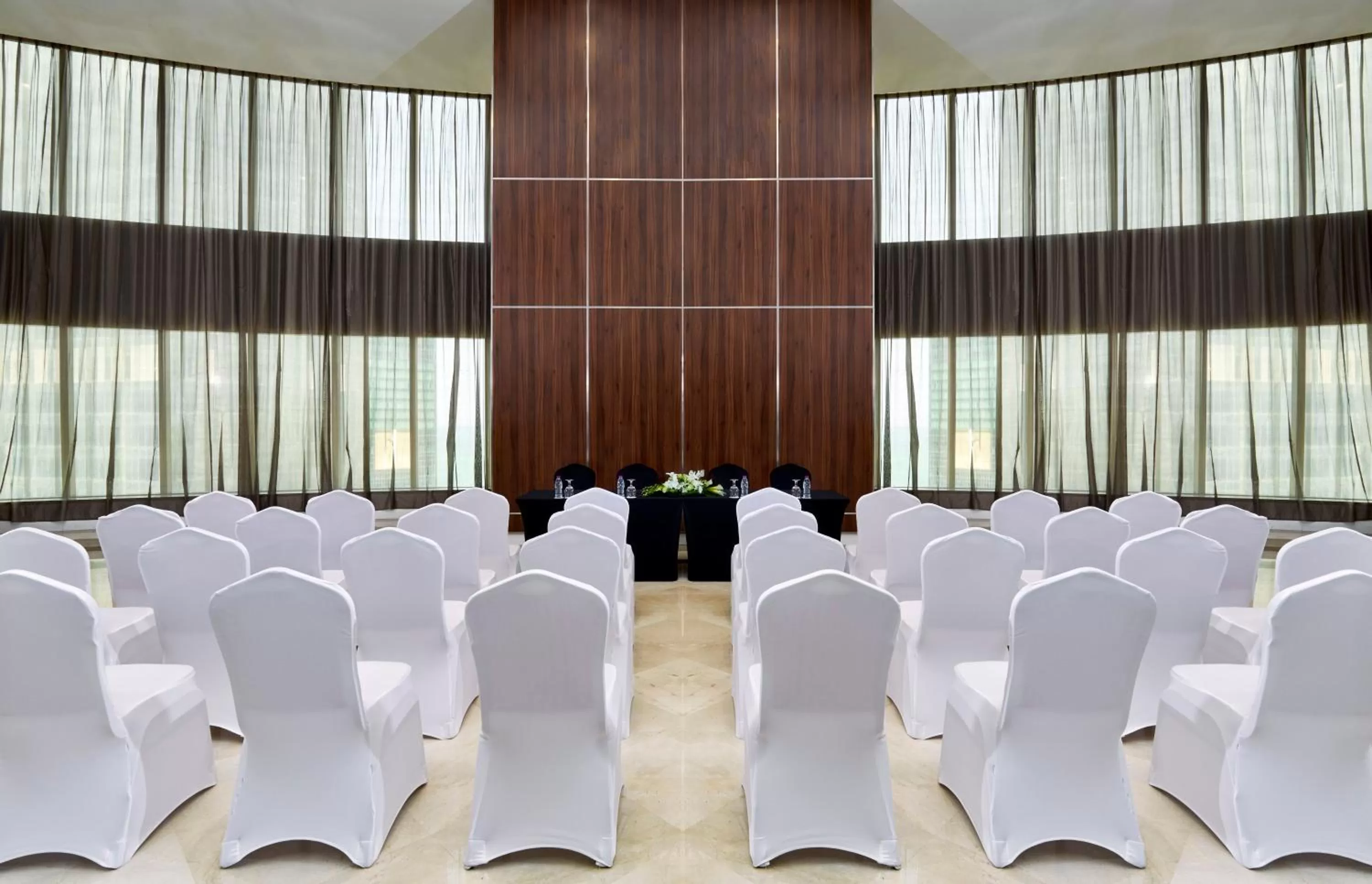 Meeting/conference room in Best Plaza West Bay Hotel