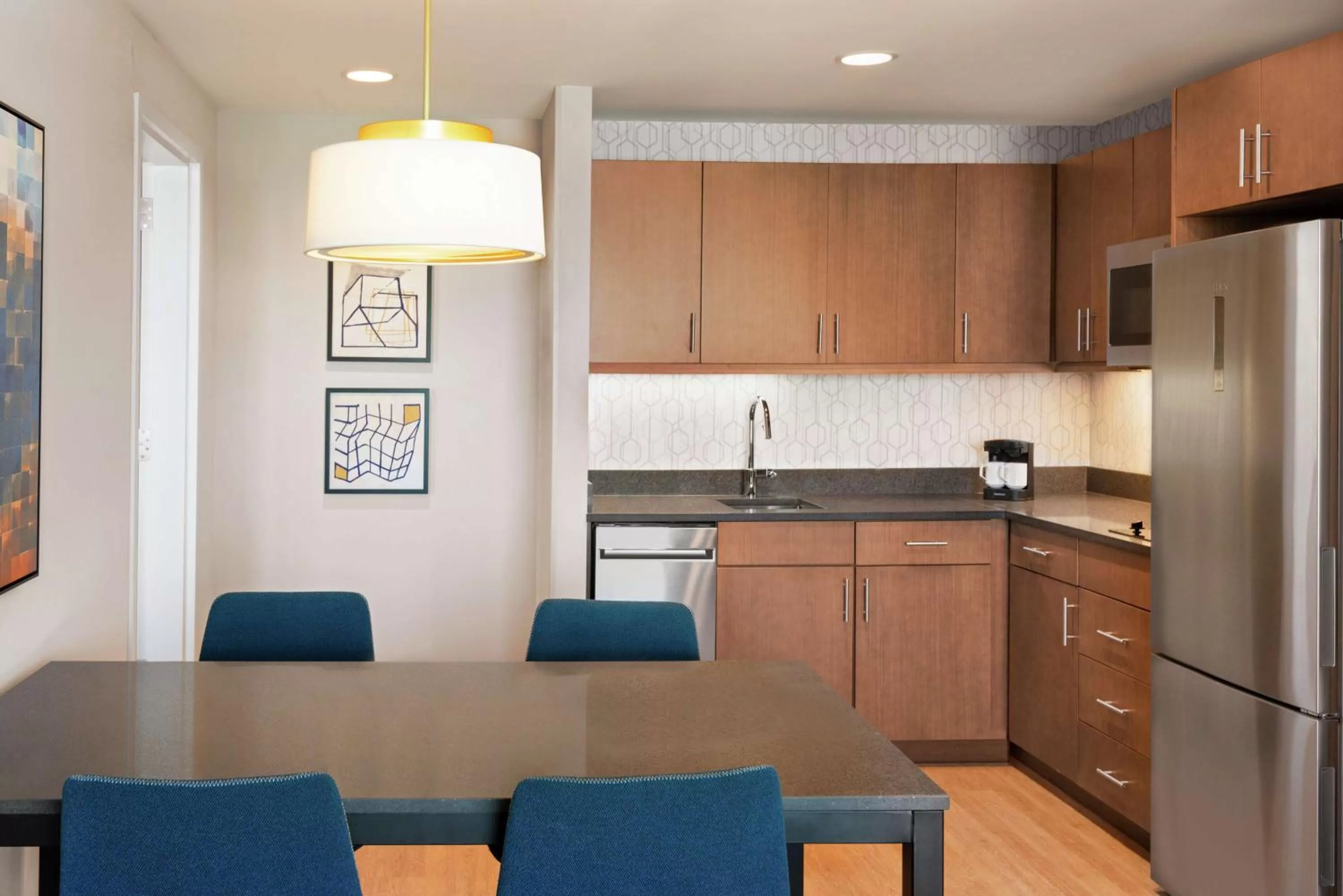 Kitchen or kitchenette in Homewood Suites By Hilton Wilmington Downtown