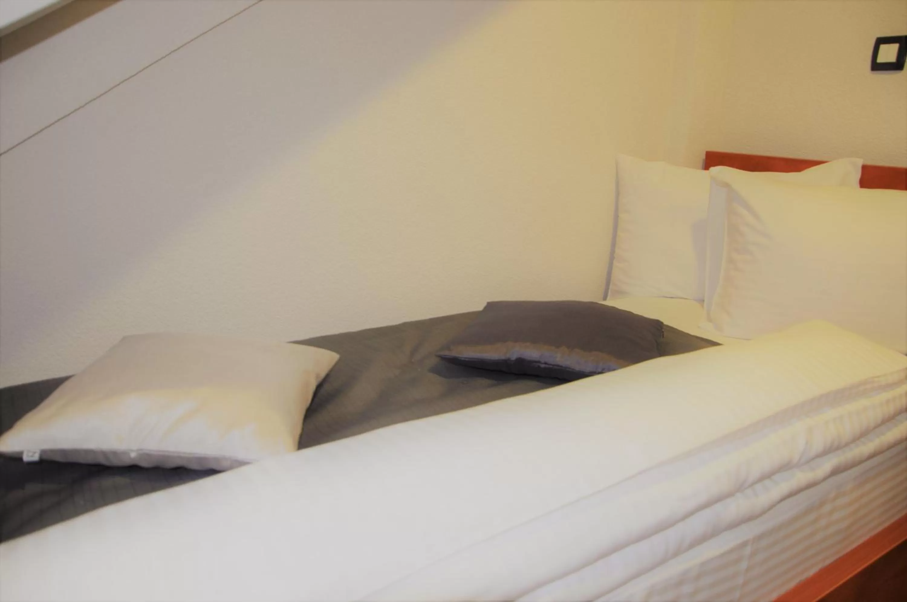 Other, Bed in Hotel Noble