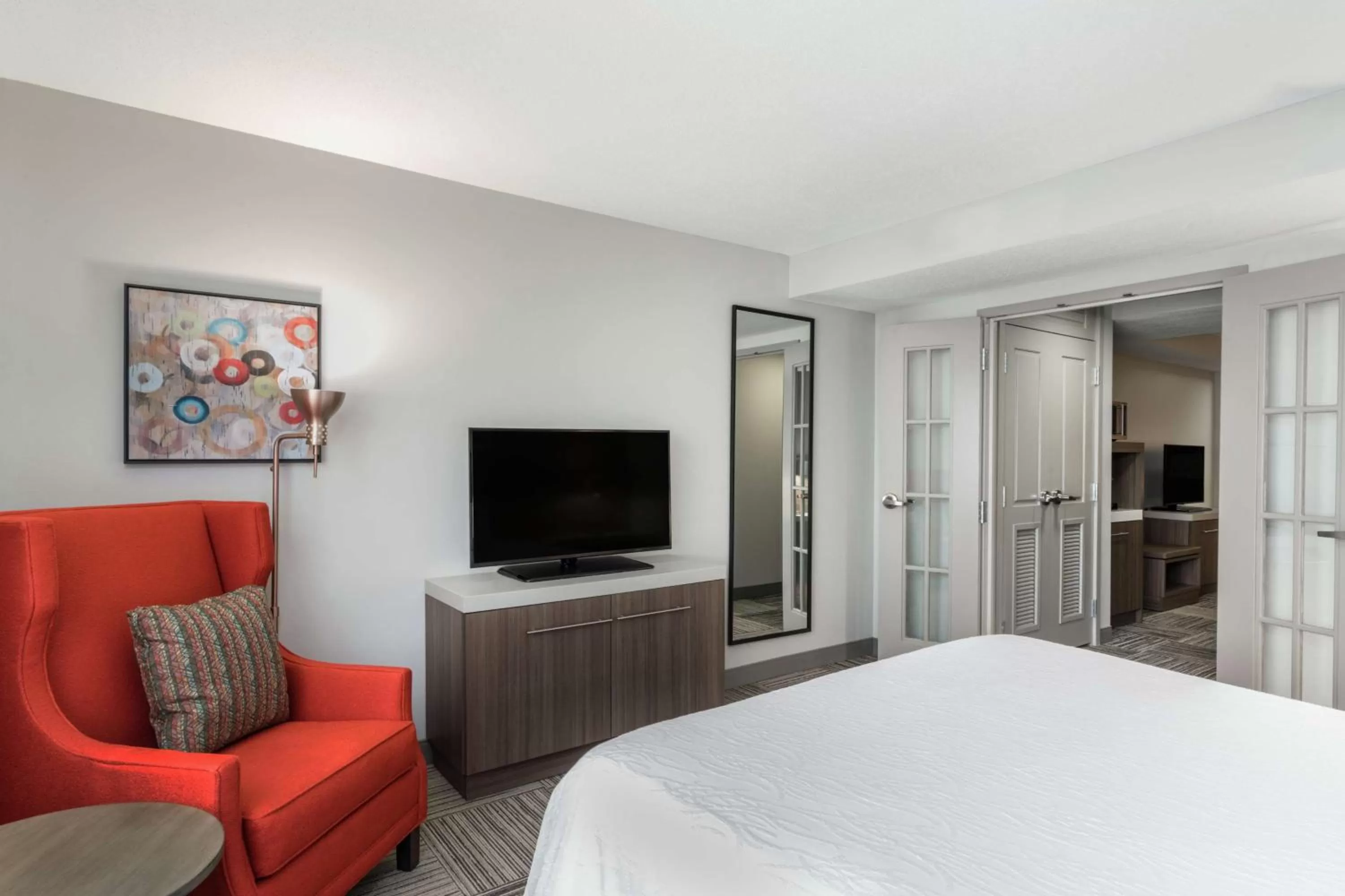 Junior King Suite in Hilton Garden Inn Syracuse