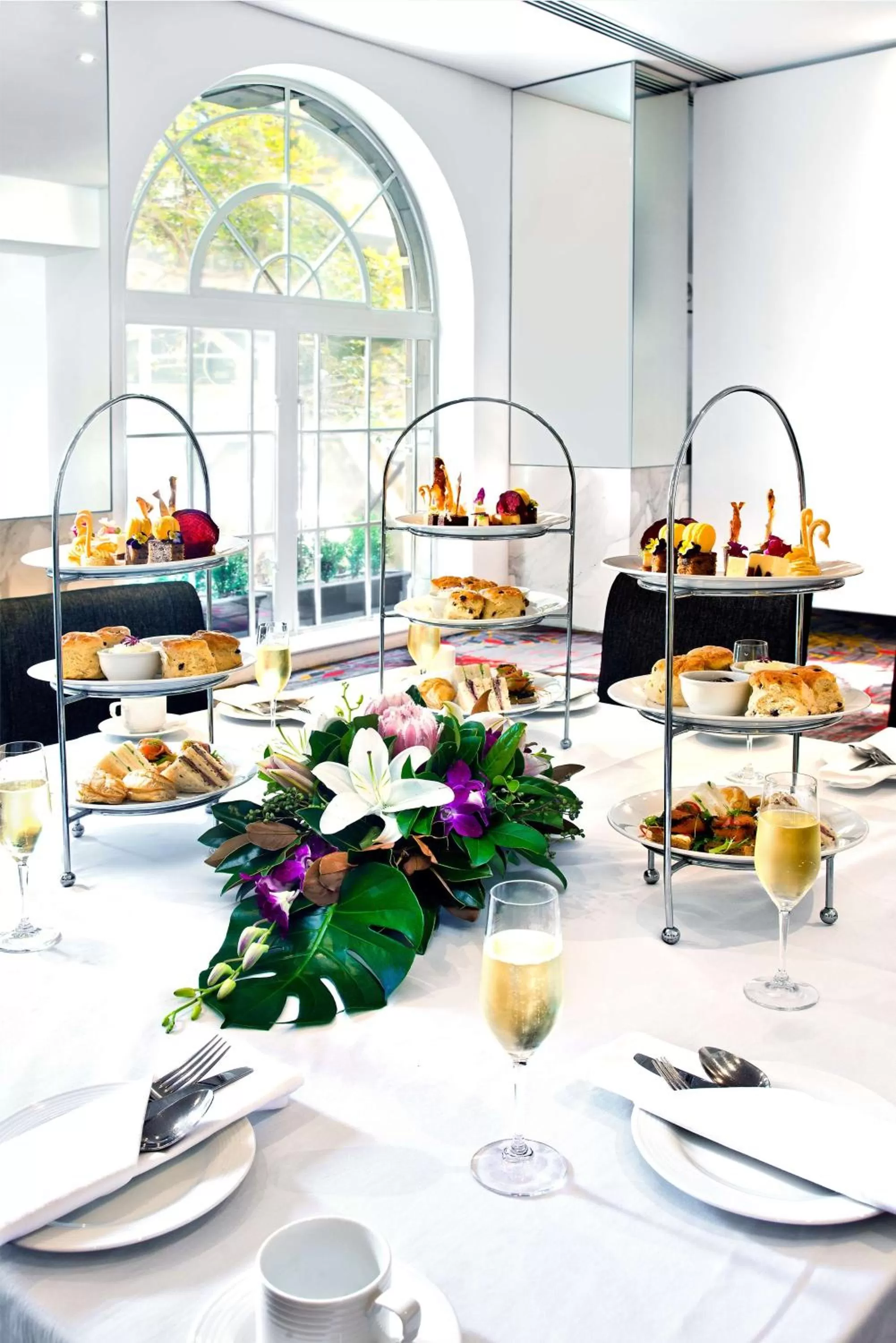 Restaurant/places to eat in Paradox Sydney