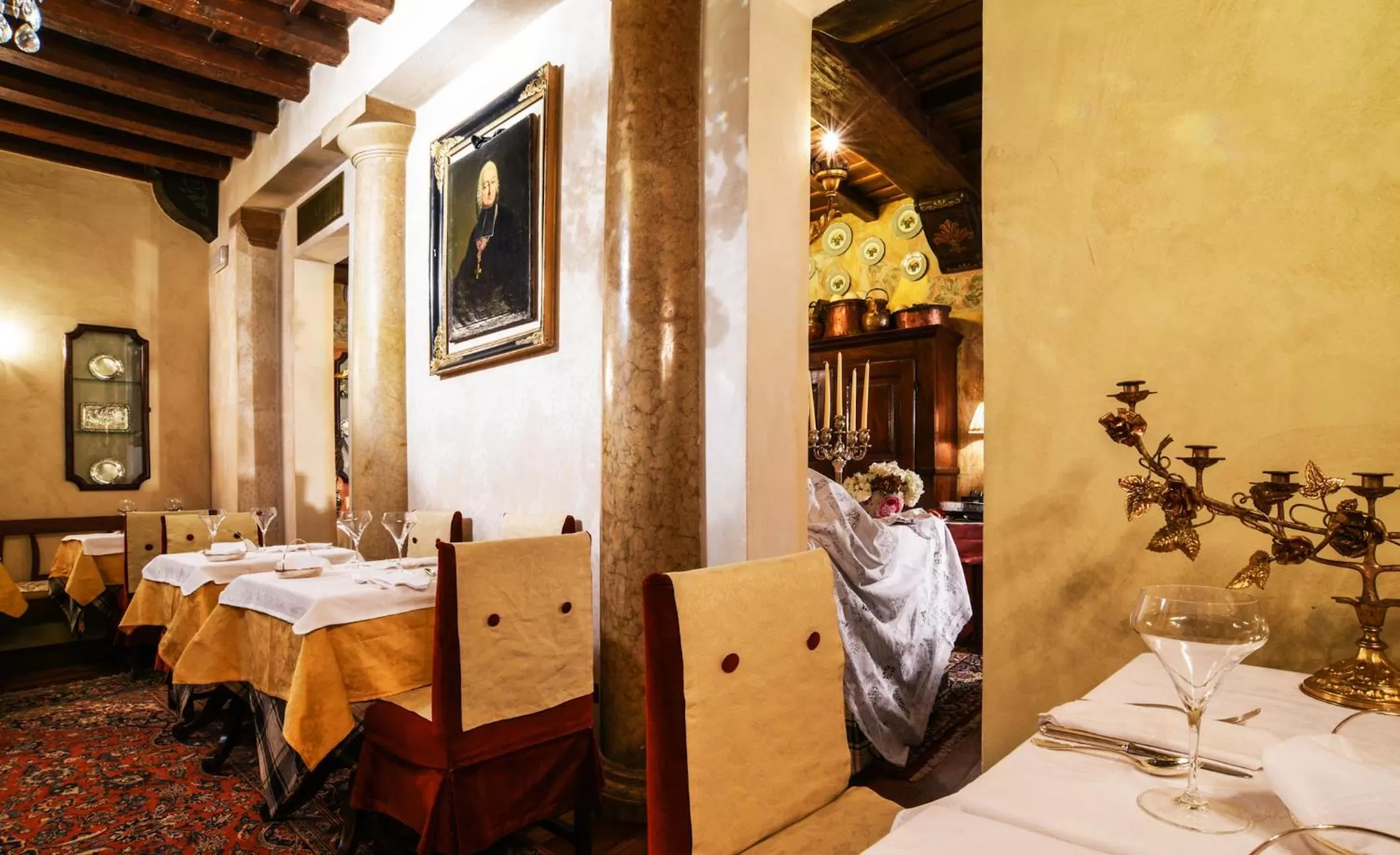 Lounge or bar in Hotel Gabbia D'Oro