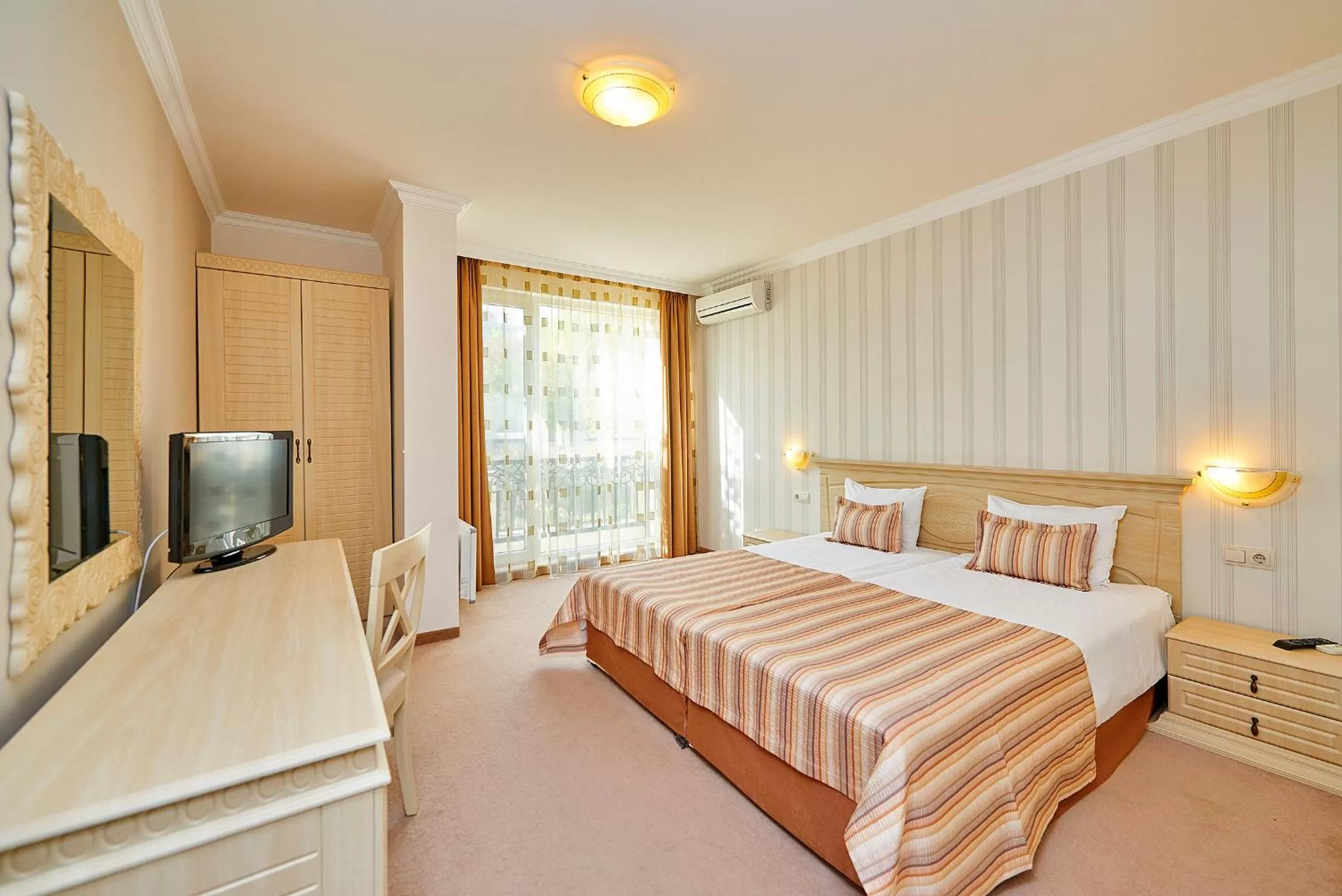 Bedroom, Bed in Penelopa Palace Apart Hotel & SPA