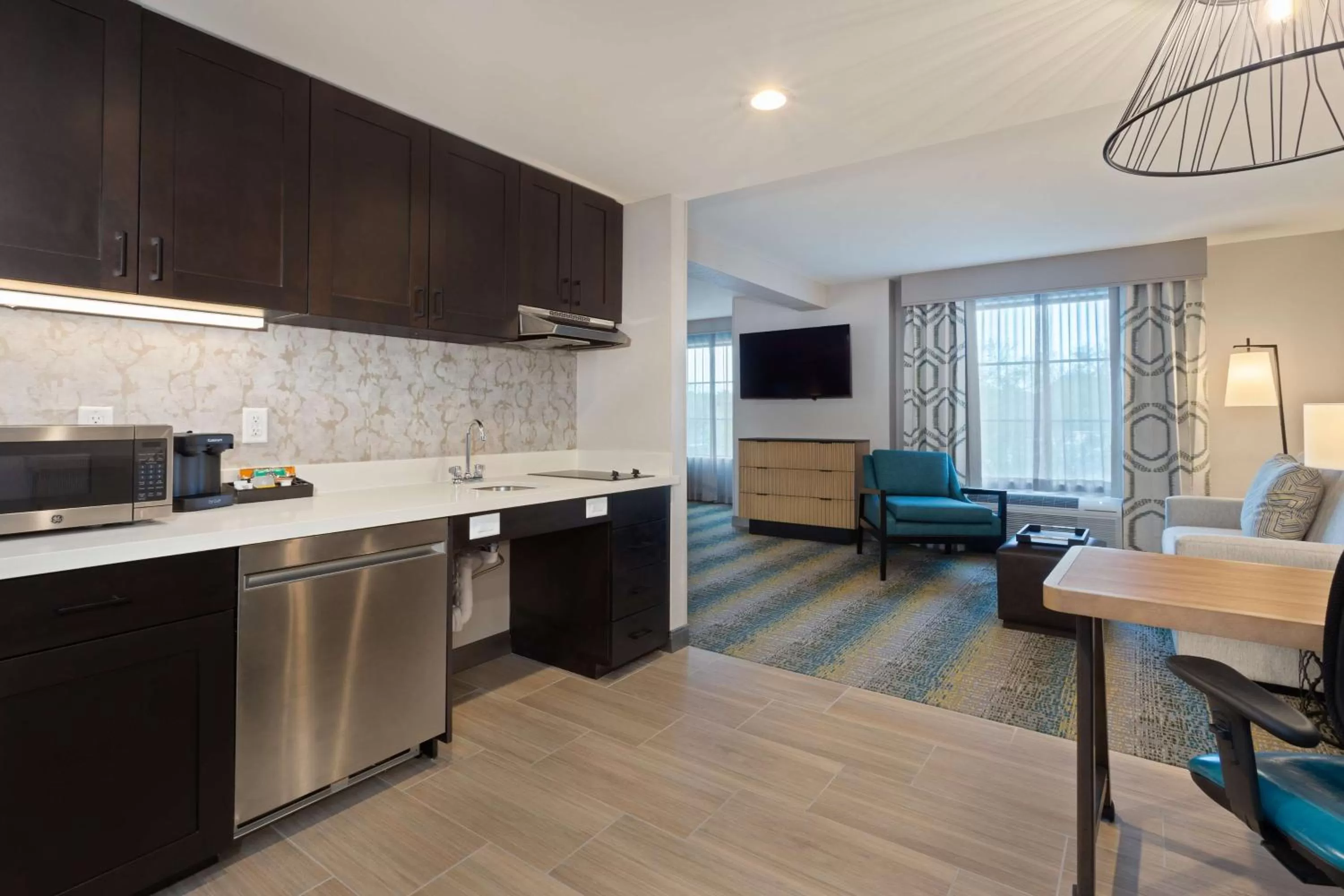 Kitchen or kitchenette in Homewood Suites by Hilton St Augustine San Sebastian