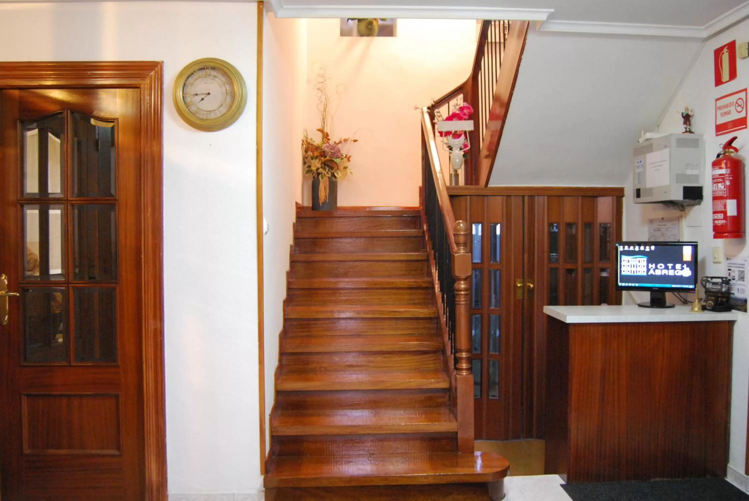 Lobby or reception in Hotel Abrego Reinosa