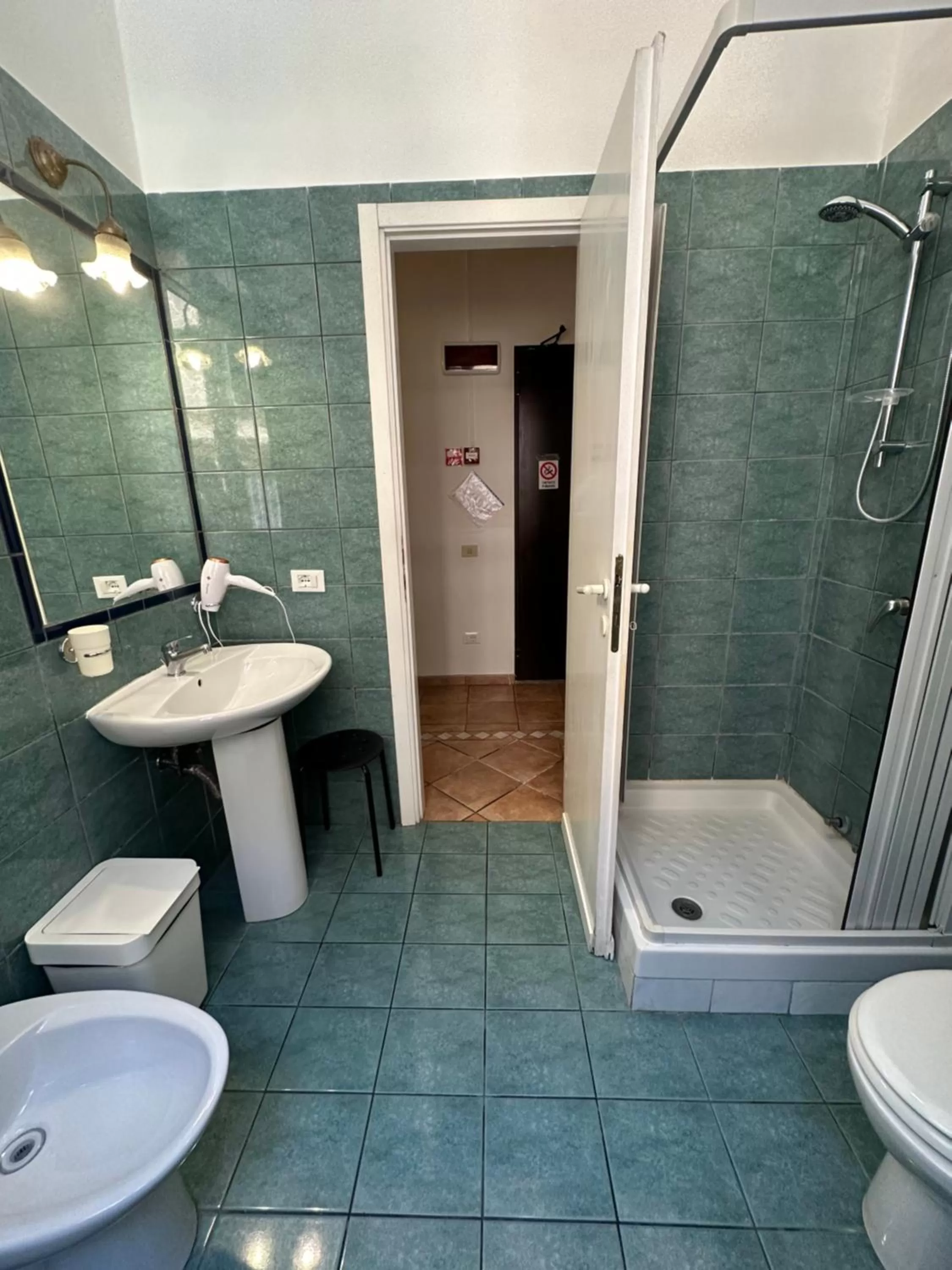 Bathroom in Hotel Il Papavero