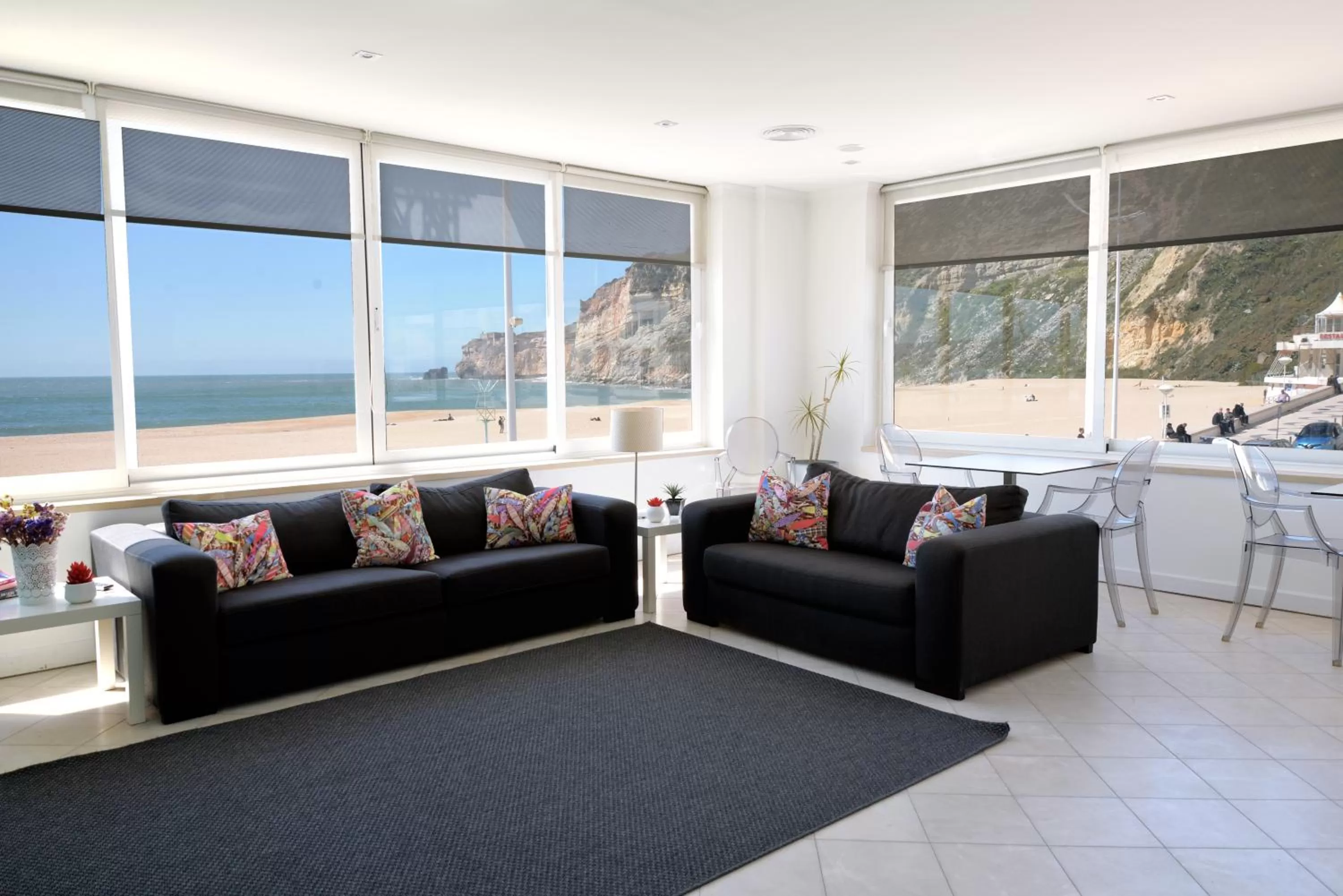 Communal lounge/ TV room in Hotel Mar Bravo