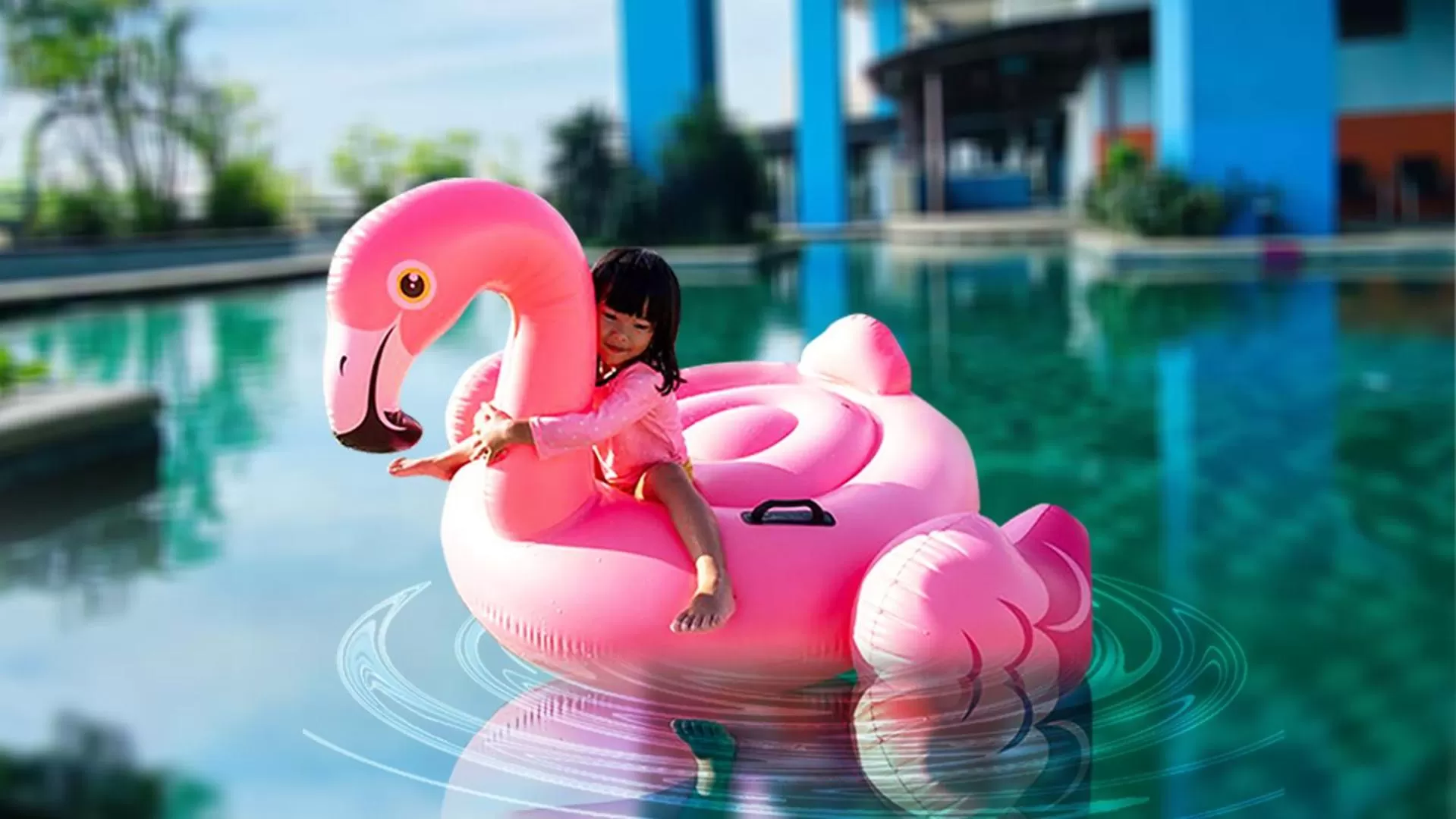 Swimming pool in Lumire Hotel & Convention Centre